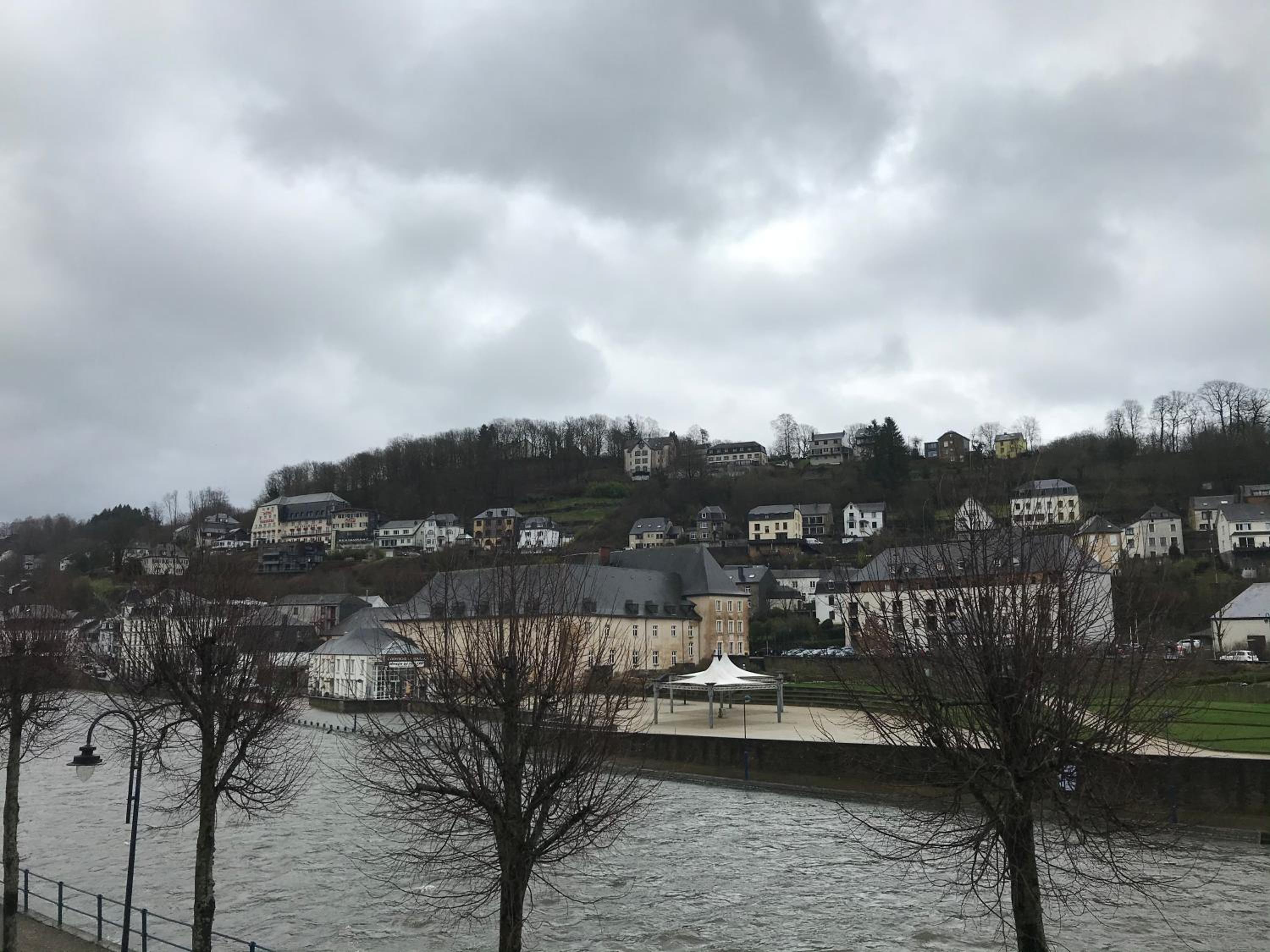 Hotel Au Pied Du Château - Image 1