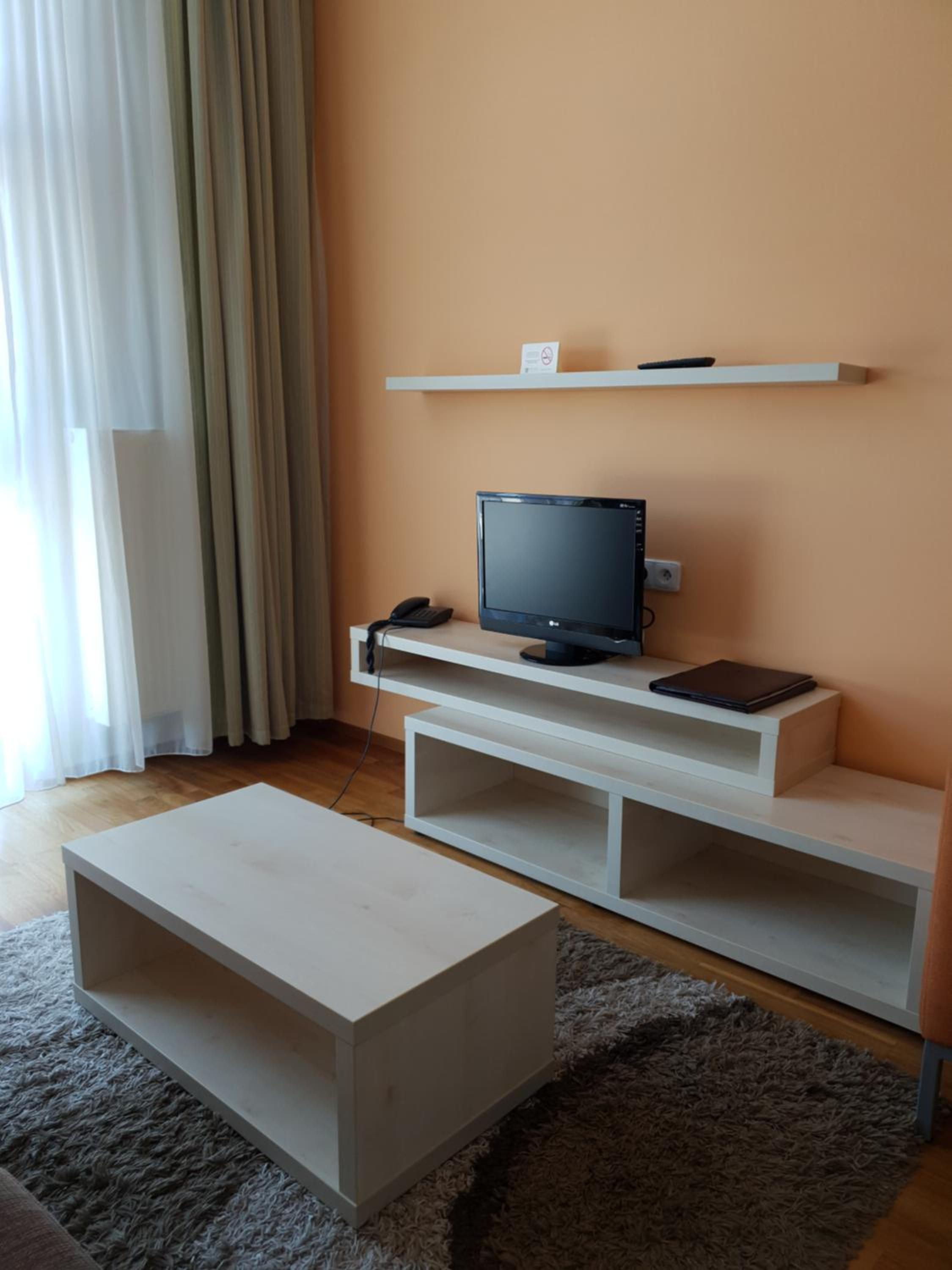 Photo 46
