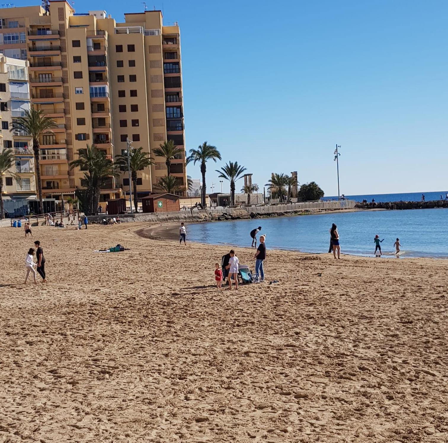 Almudena playa del Cura en Torrevieja view 2