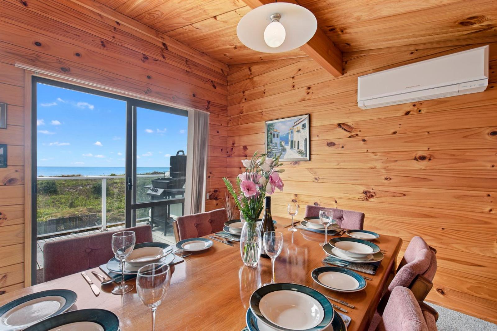 Oceanside Bach - Mount Maunganui Holiday Home view 5