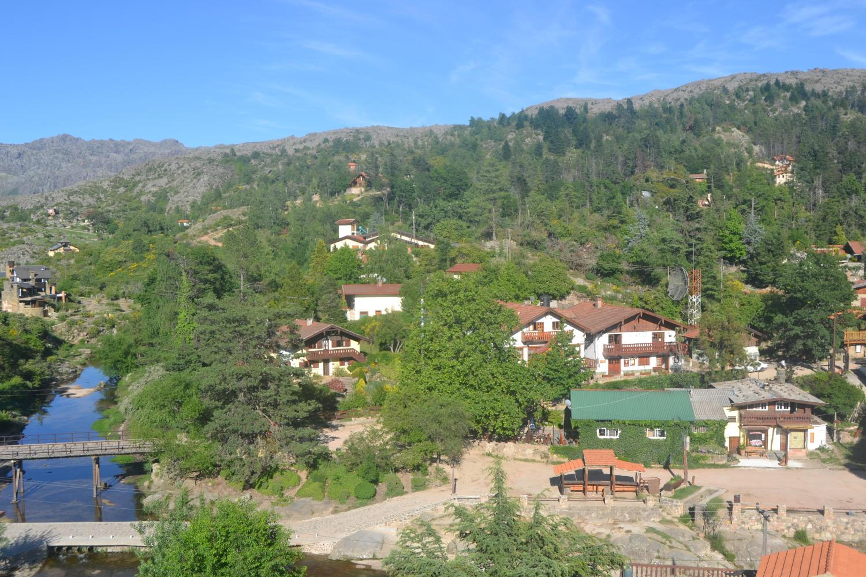 Hosteria El Ceibo