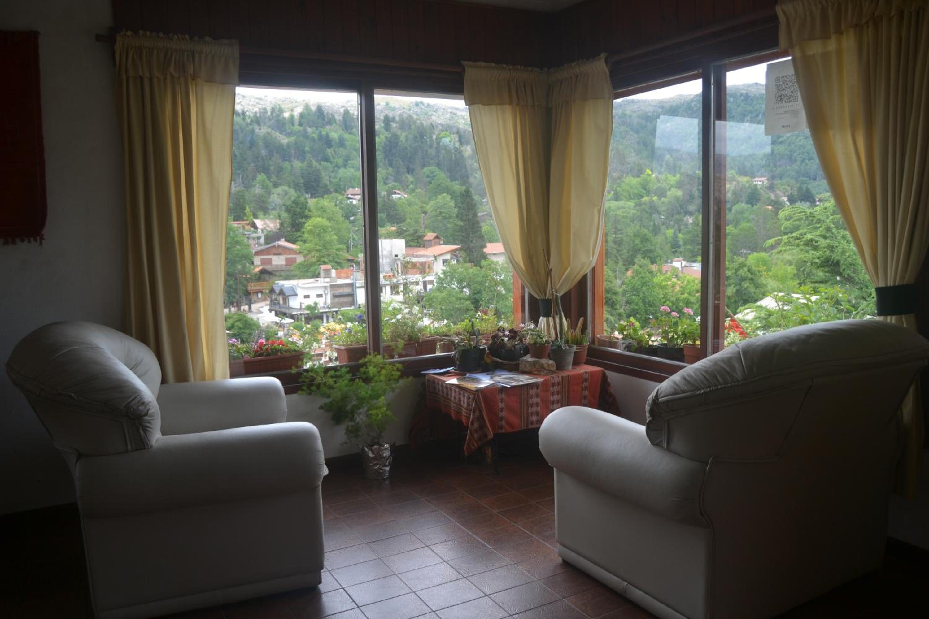 Hosteria El Ceibo
