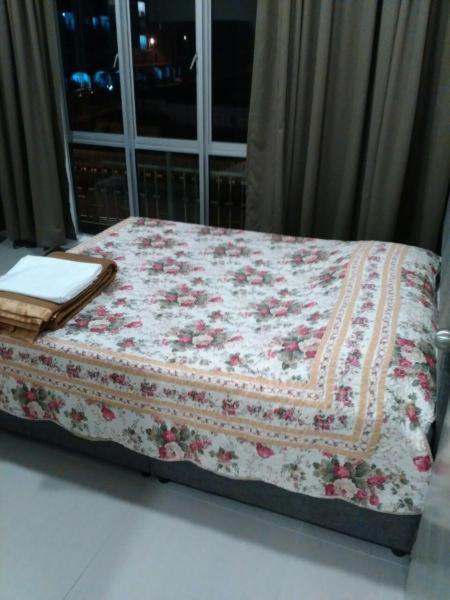 Barrington Square 2 Rooms Apartment at Golden Hill Night Market photo 4