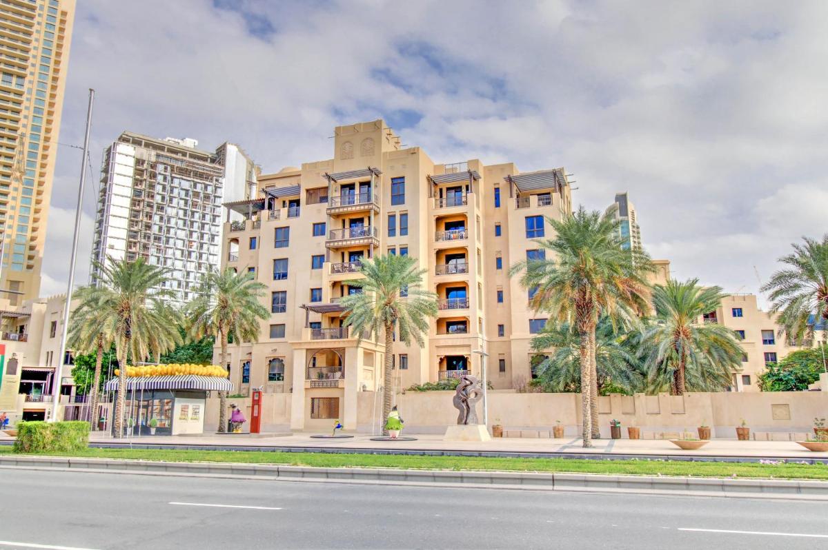 Durrani Homes - Luxury 2bed Opposite Dubai Mall with stunning Burj Khalifa View