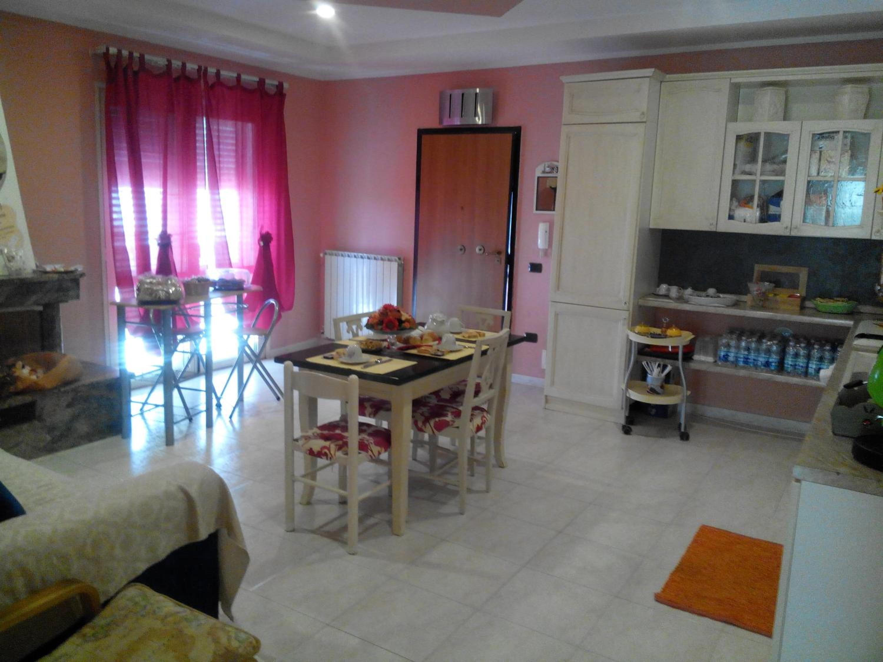 Photo 33