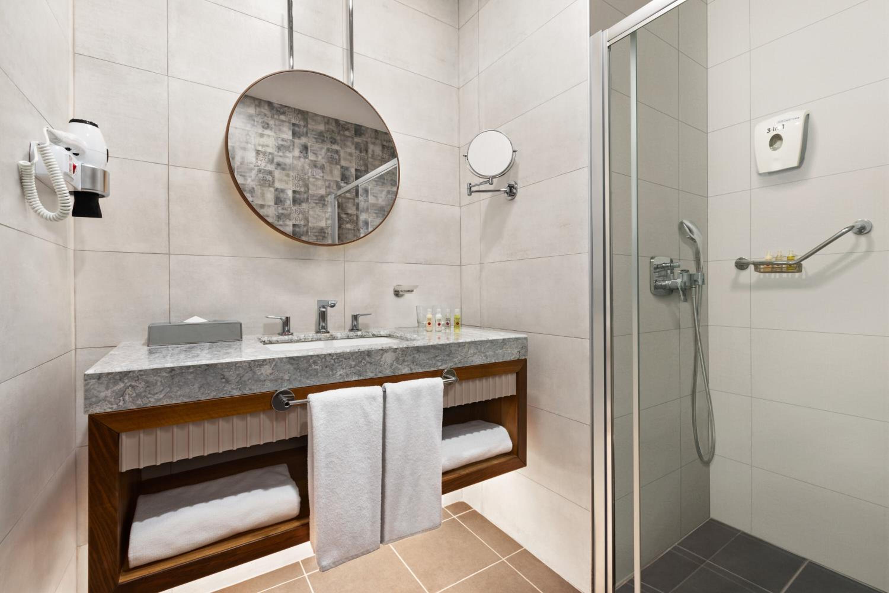 Tryp by Wyndham İstanbul Topkapı - Image 34