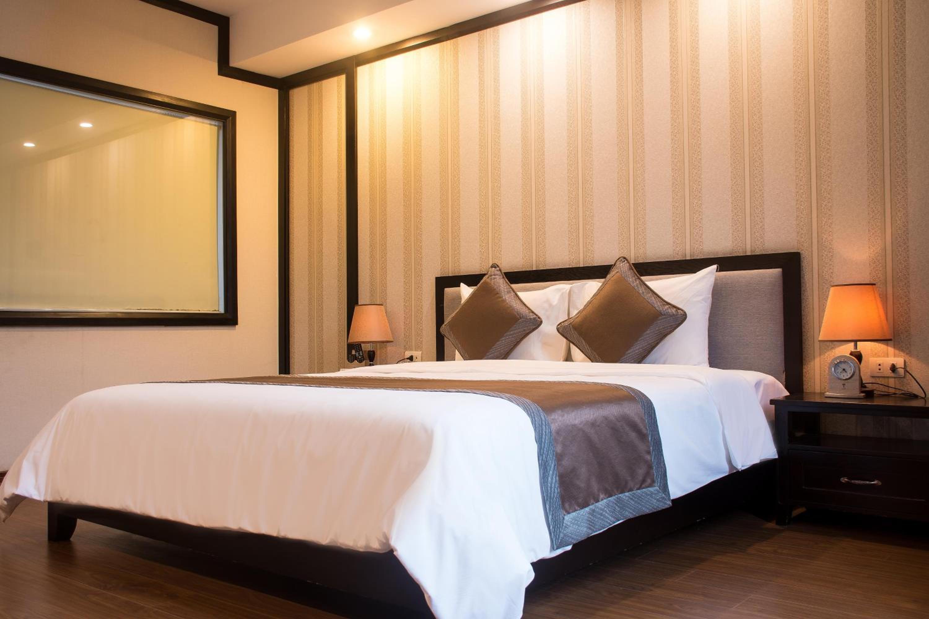 Top hotel photo 5