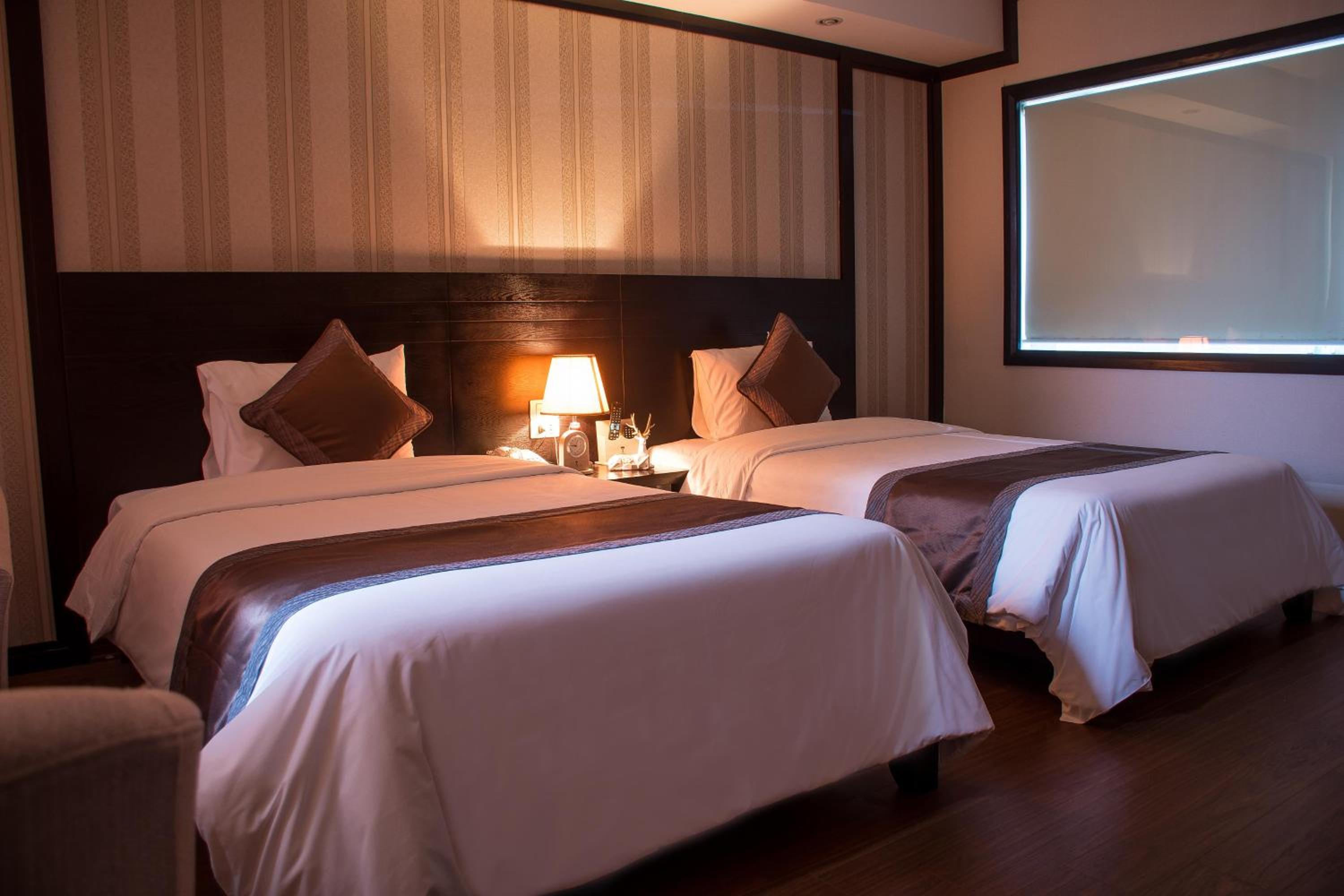 Top hotel photo 2