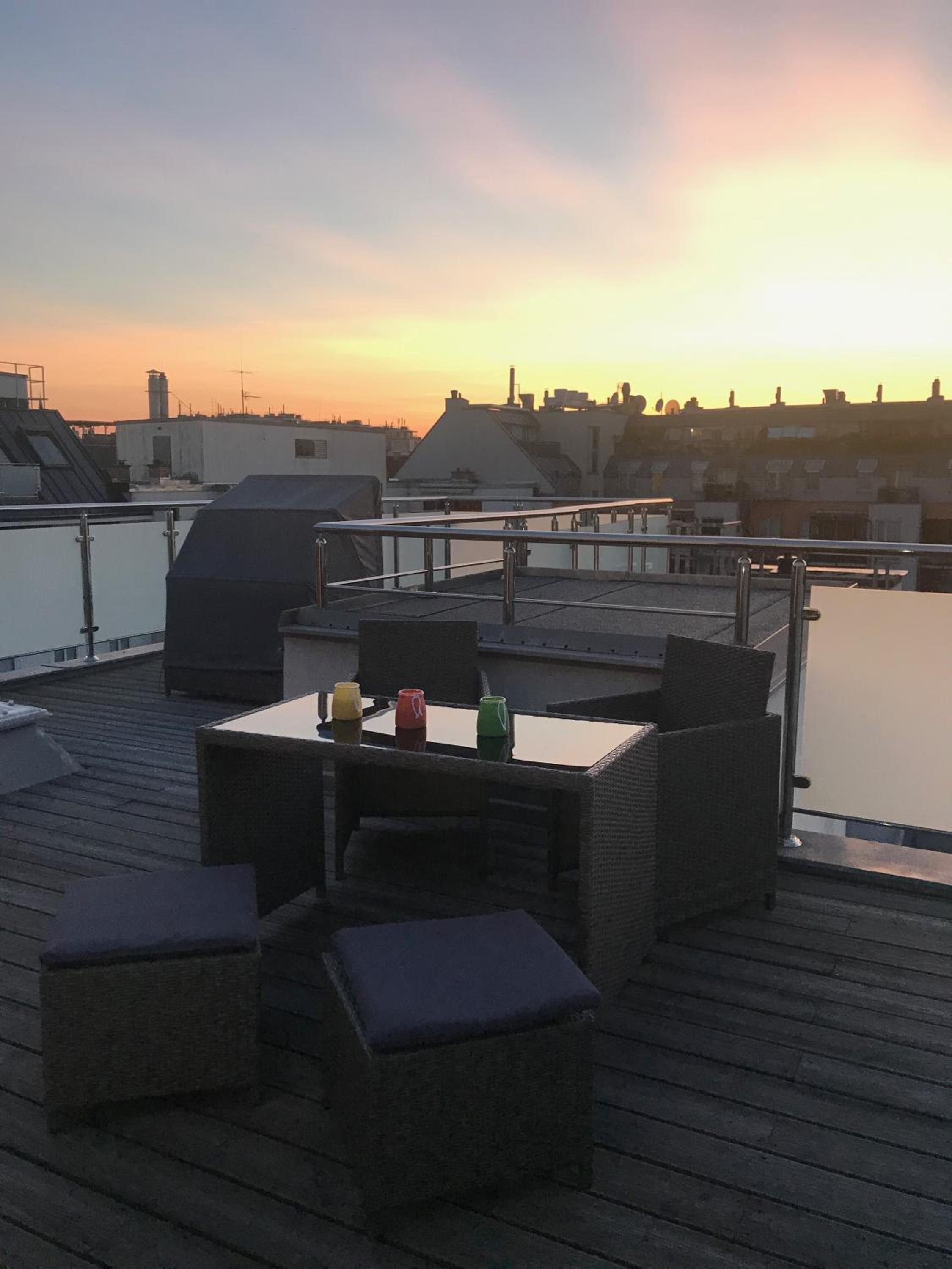 The Barts Apartments - Self Check-in