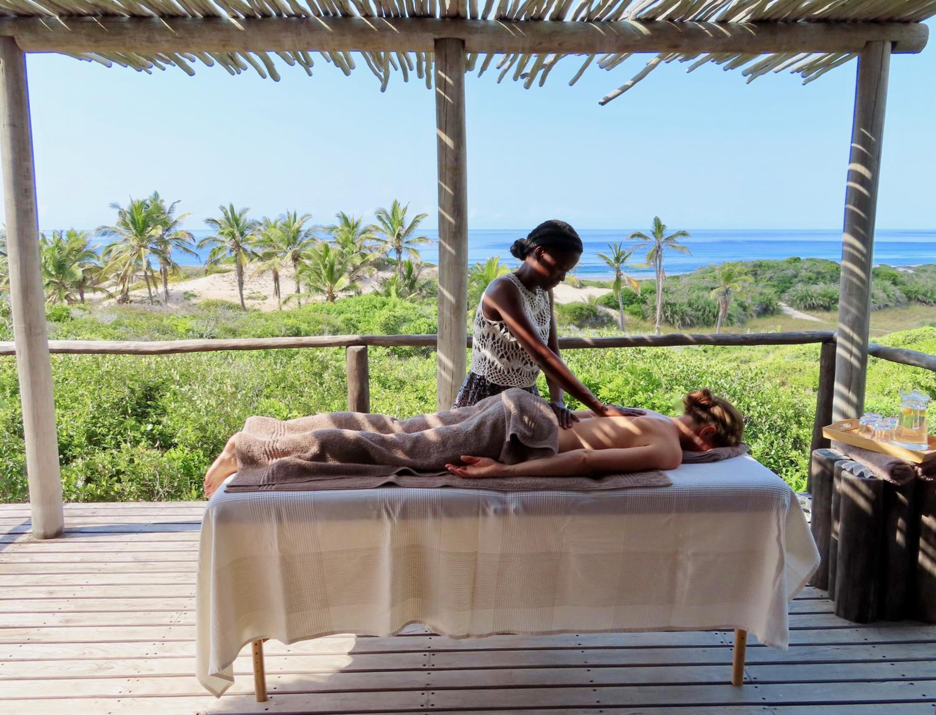 Travessia Beach Lodge
