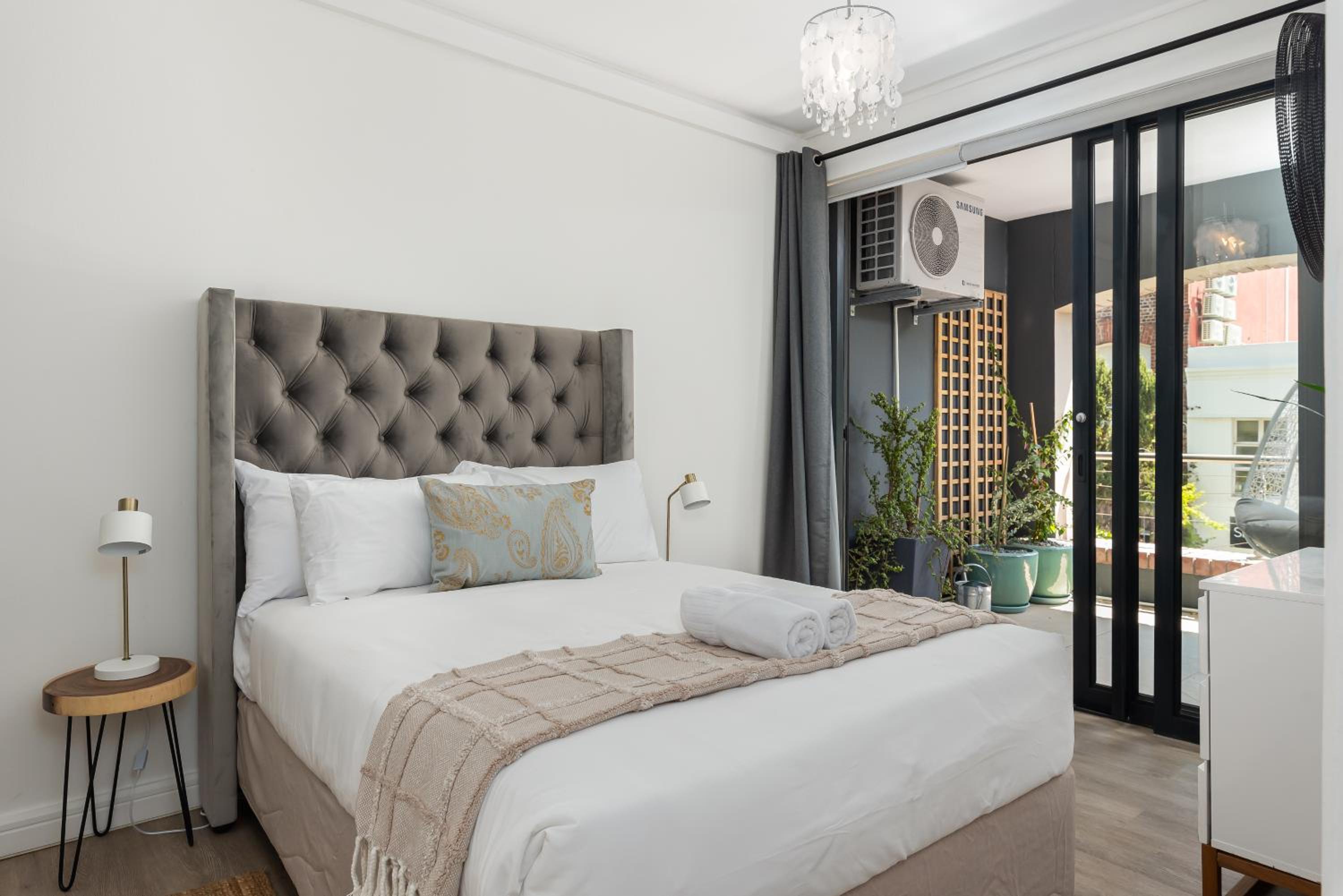 Rockwell Apartments