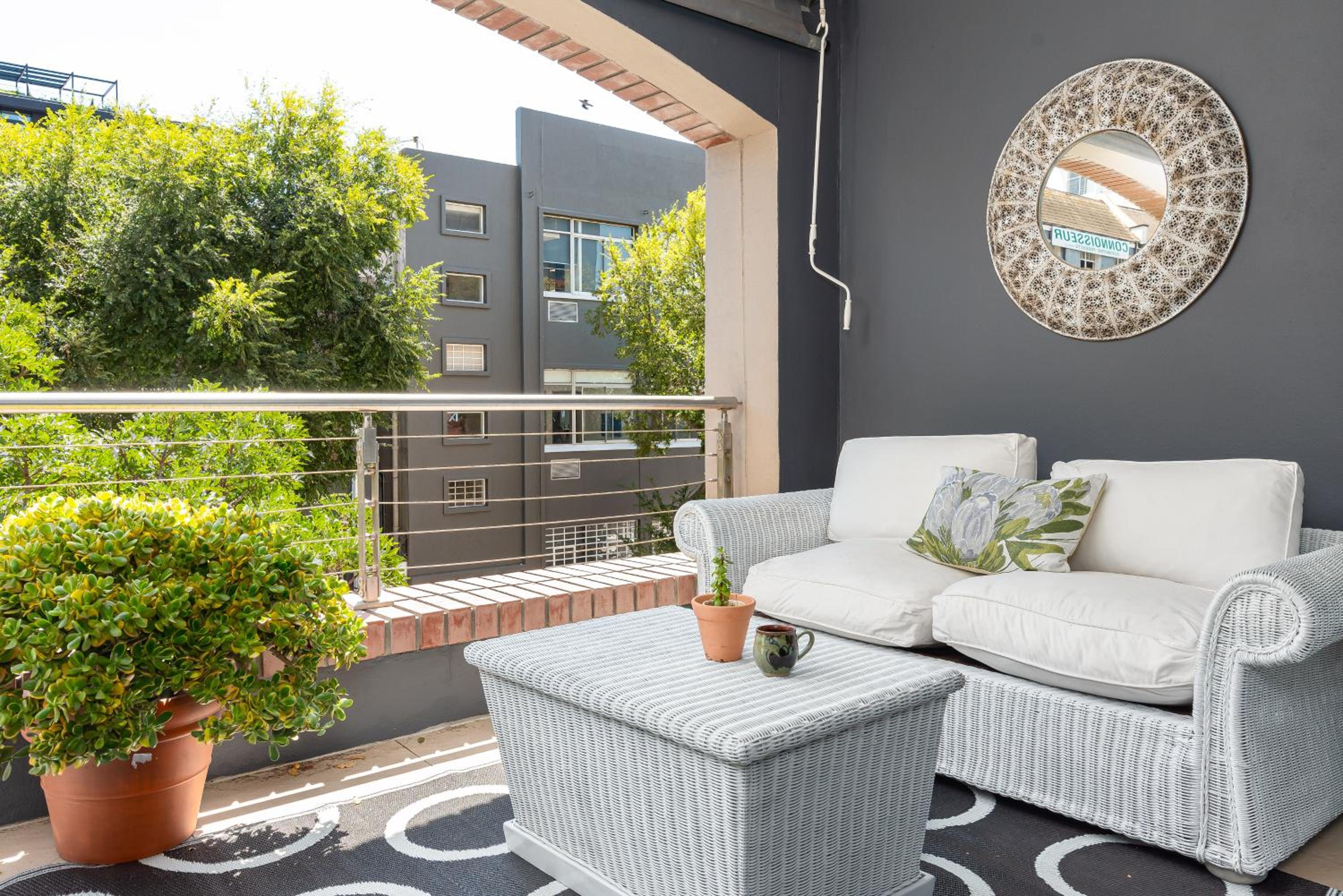 Rockwell Apartments