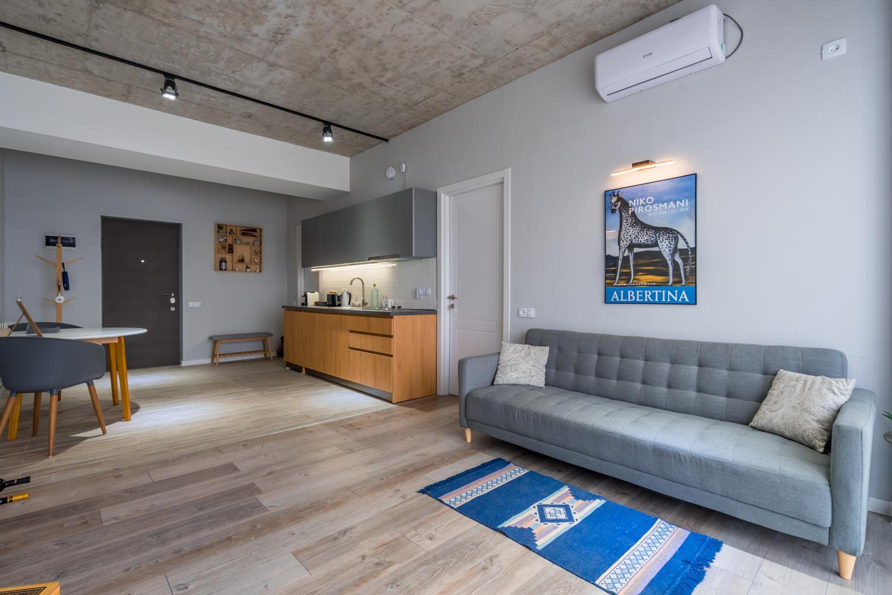OUTLOOK TOWER Loft Apartment with Stunning view view 2