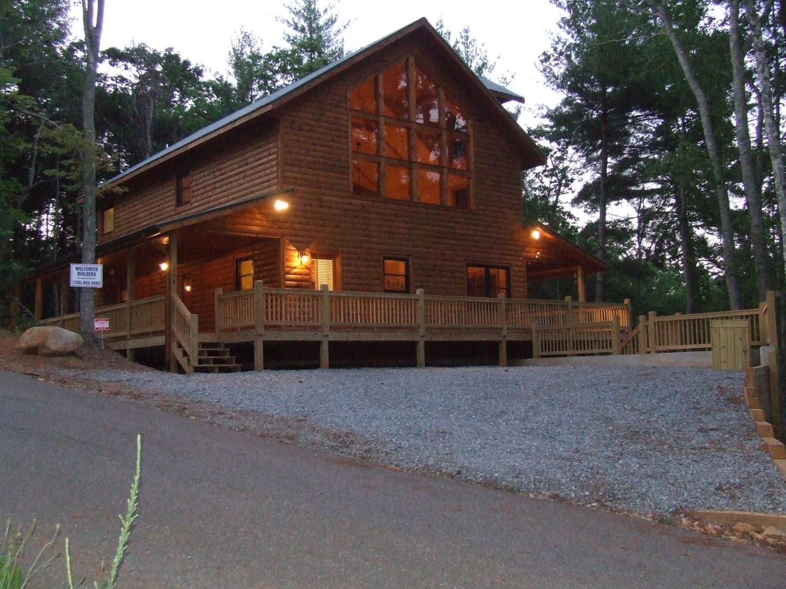 Cherokee Dream Mountain Lodge