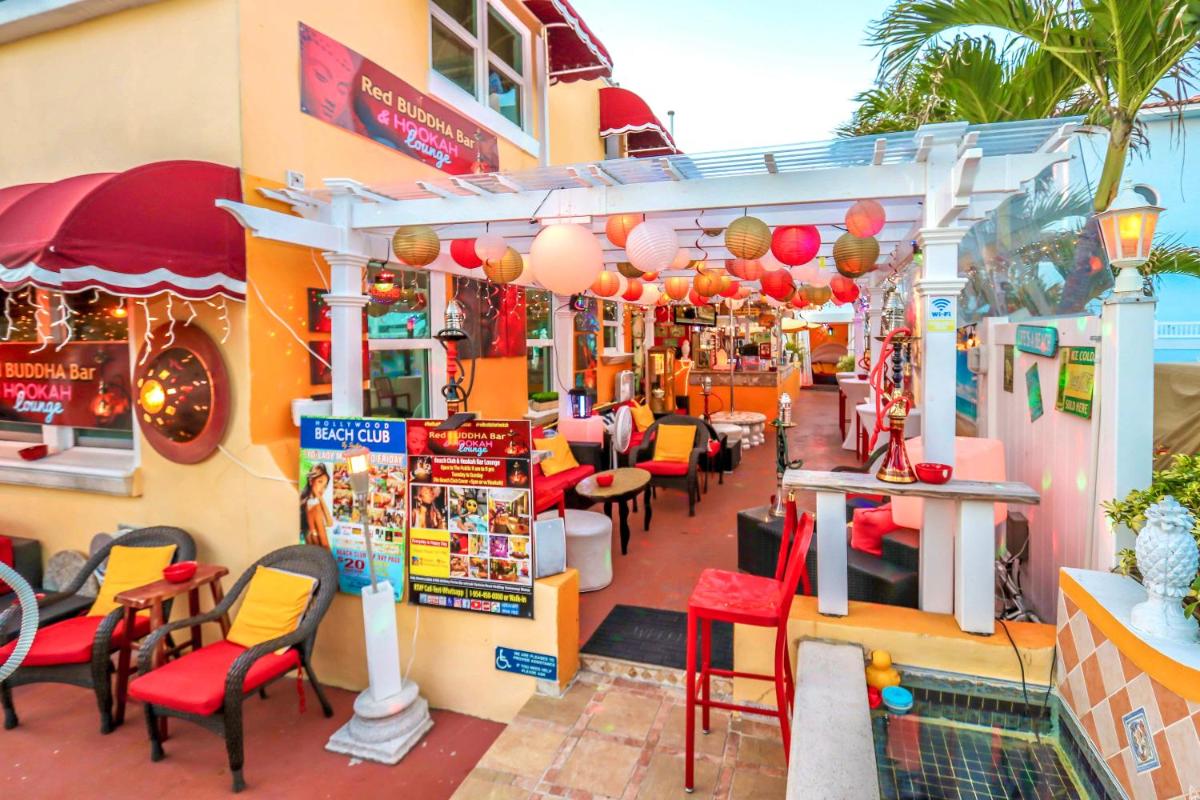 restaurant