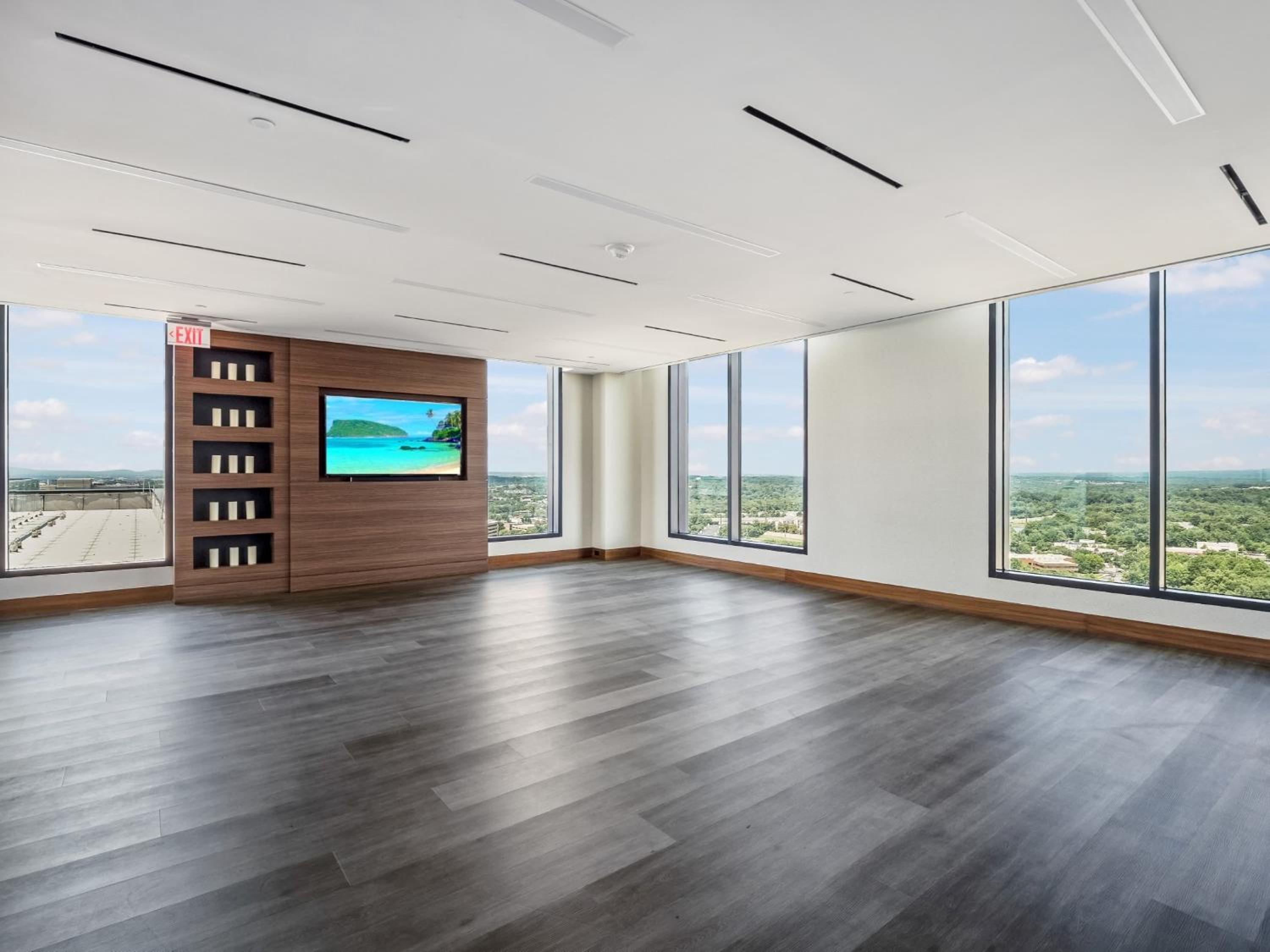 Global Luxury Suites at Reston Town Center