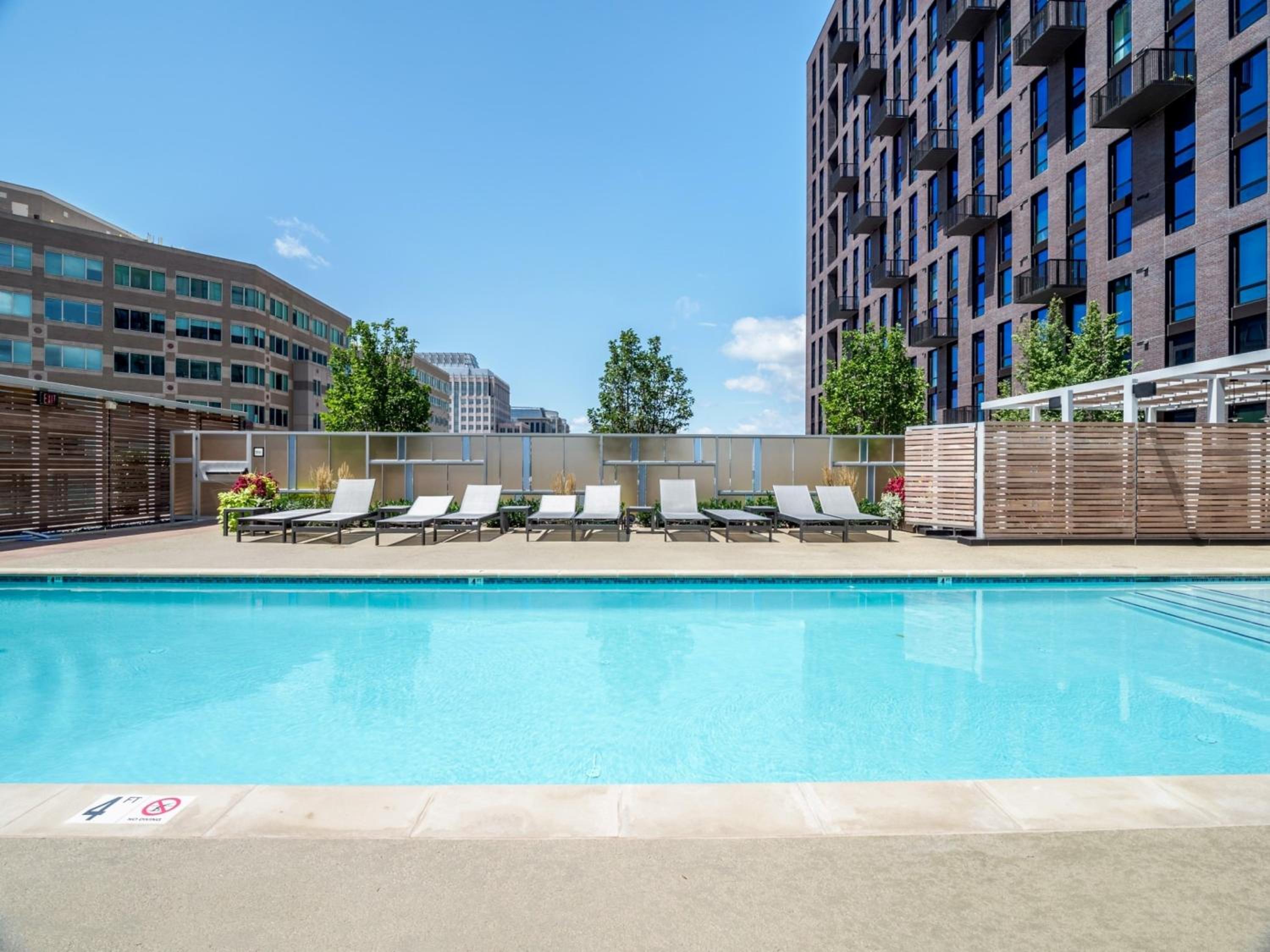Global Luxury Suites at Reston Town Center