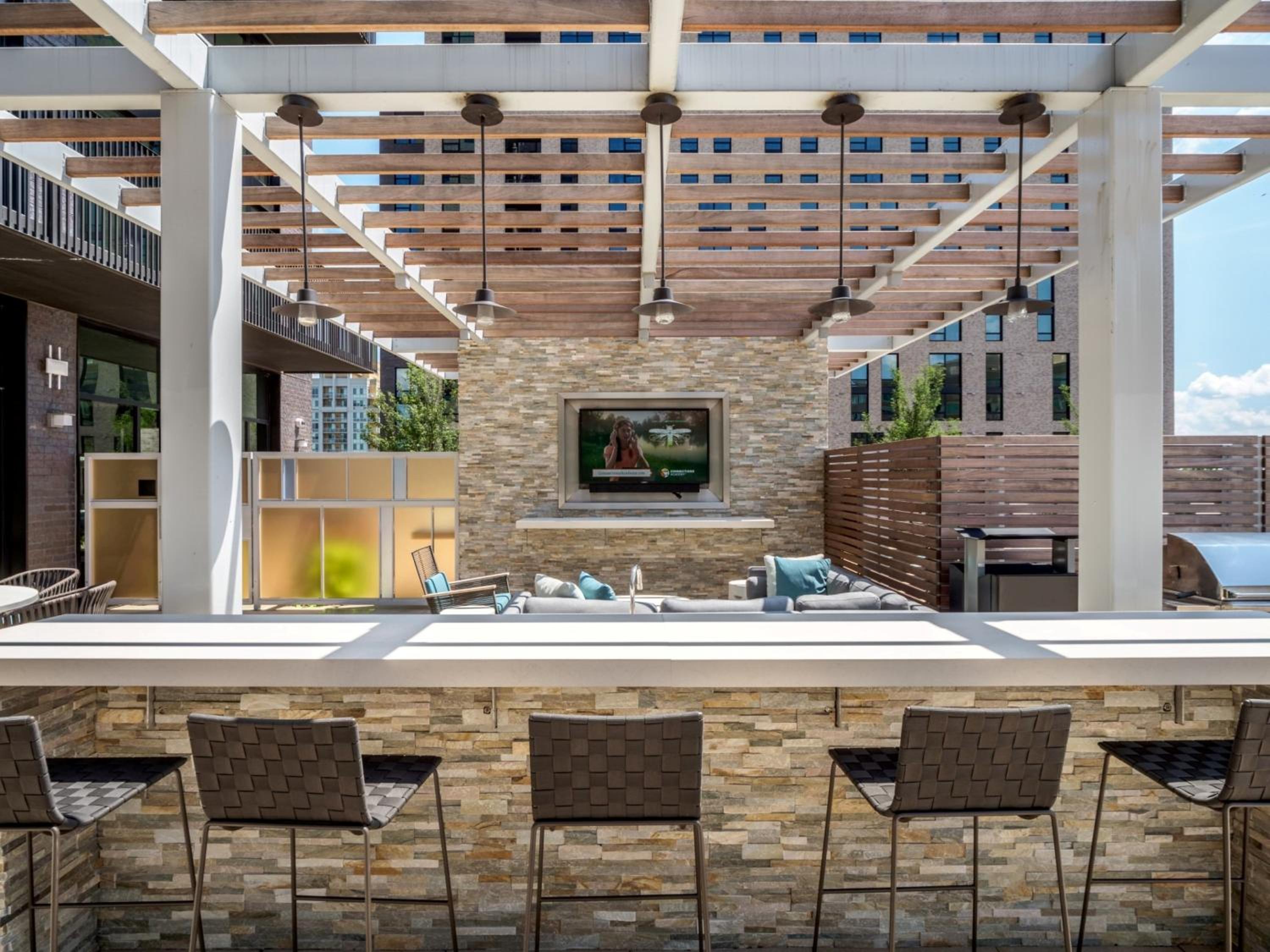 Global Luxury Suites at Reston Town Center