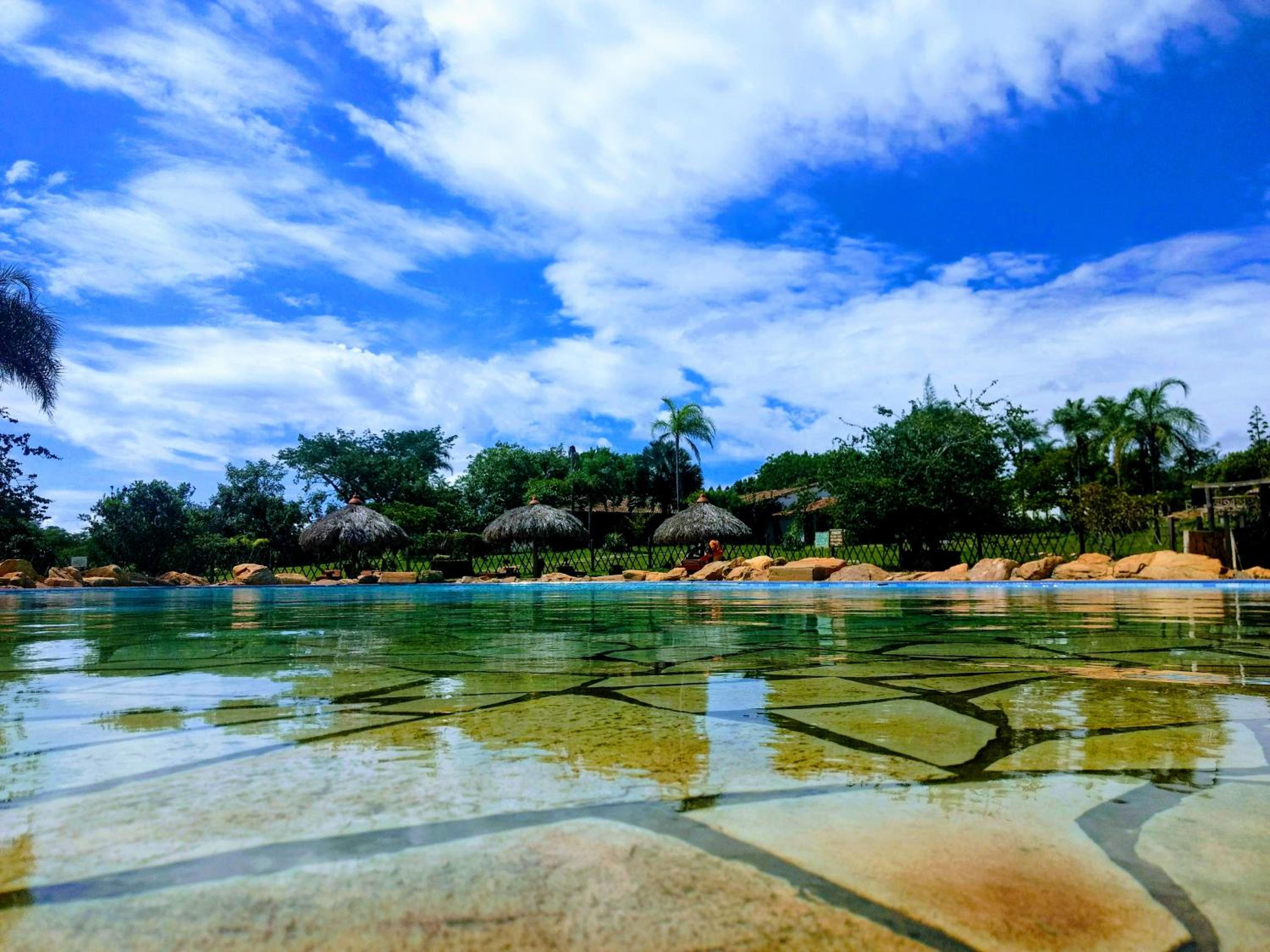 Salto Corumbá Hotel Camping Clube