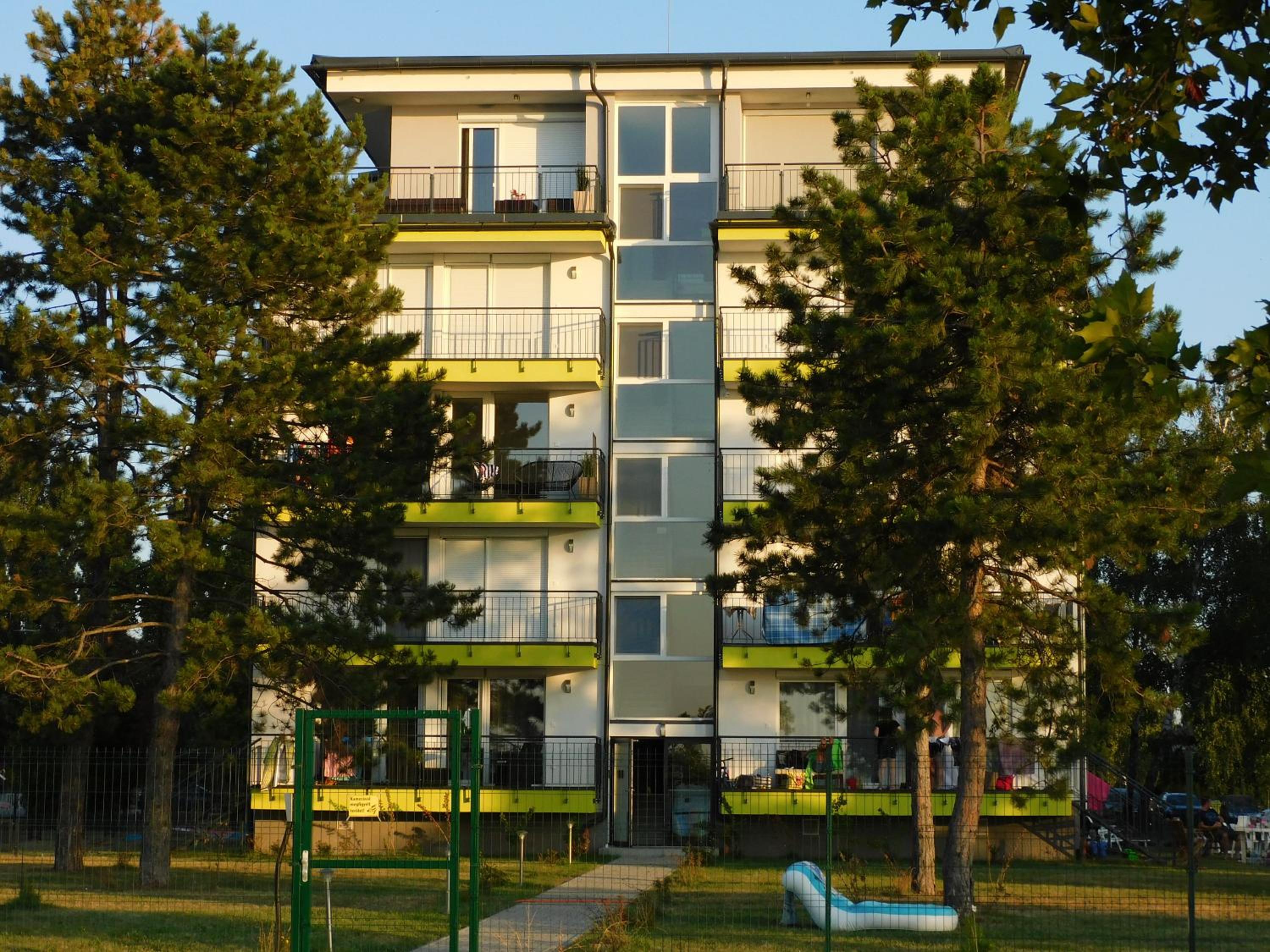 Photo 49