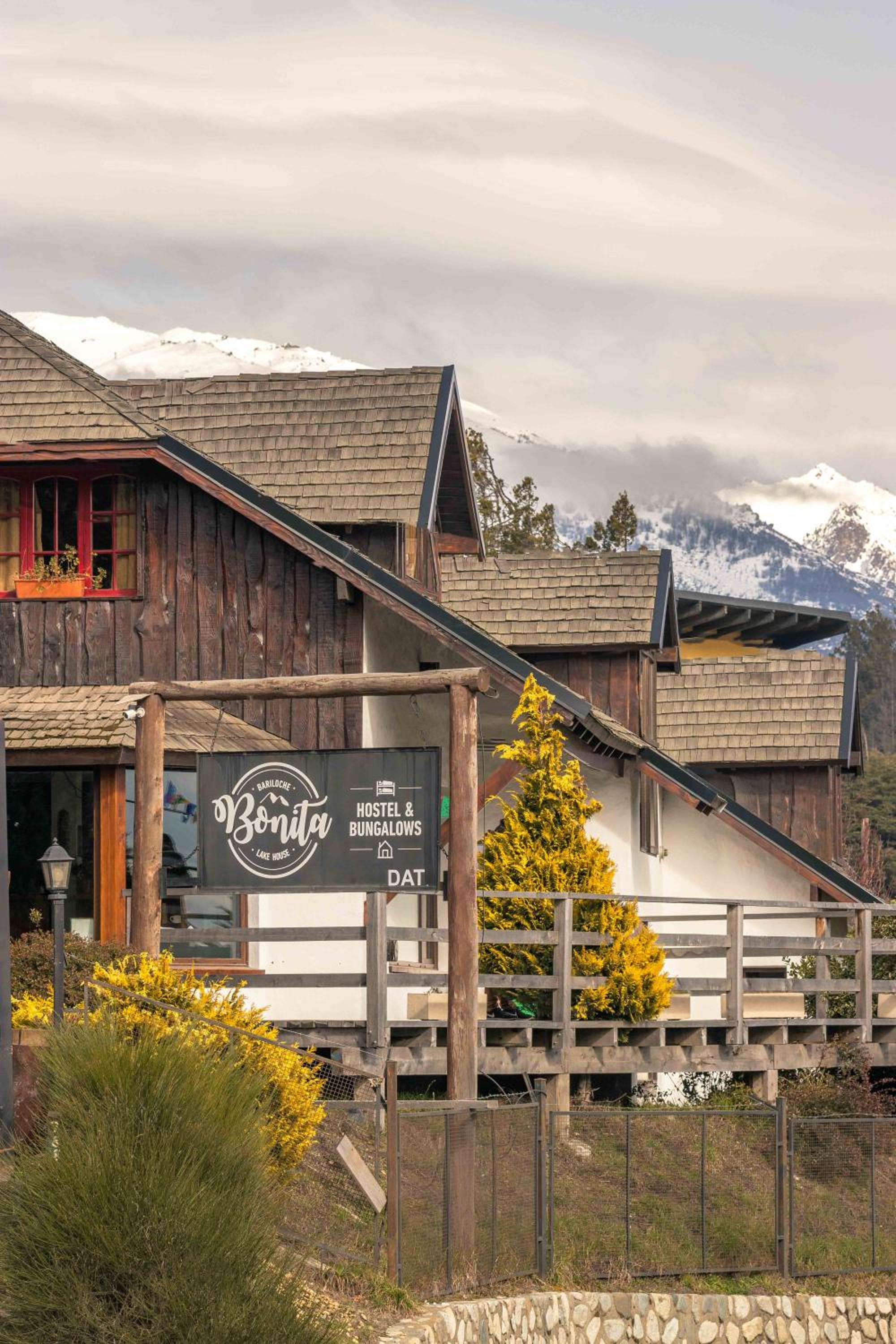 Bonita Lake House - Hostel & Bungalows