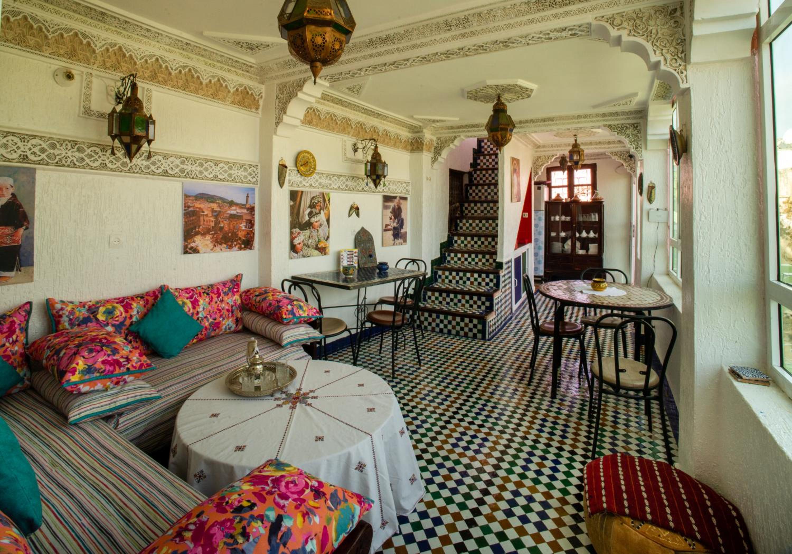 lounge