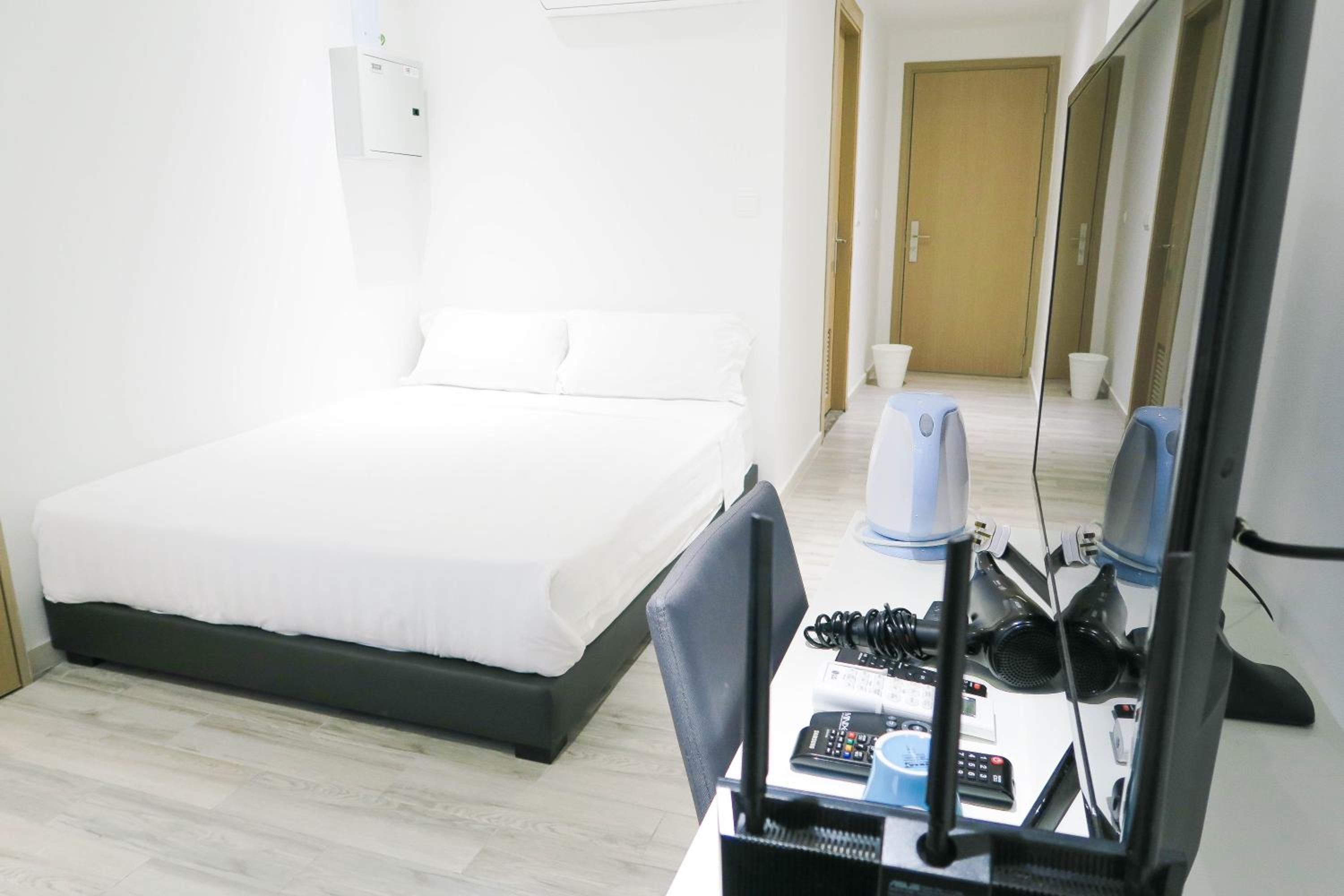 RR Cozy Studio & Suite
