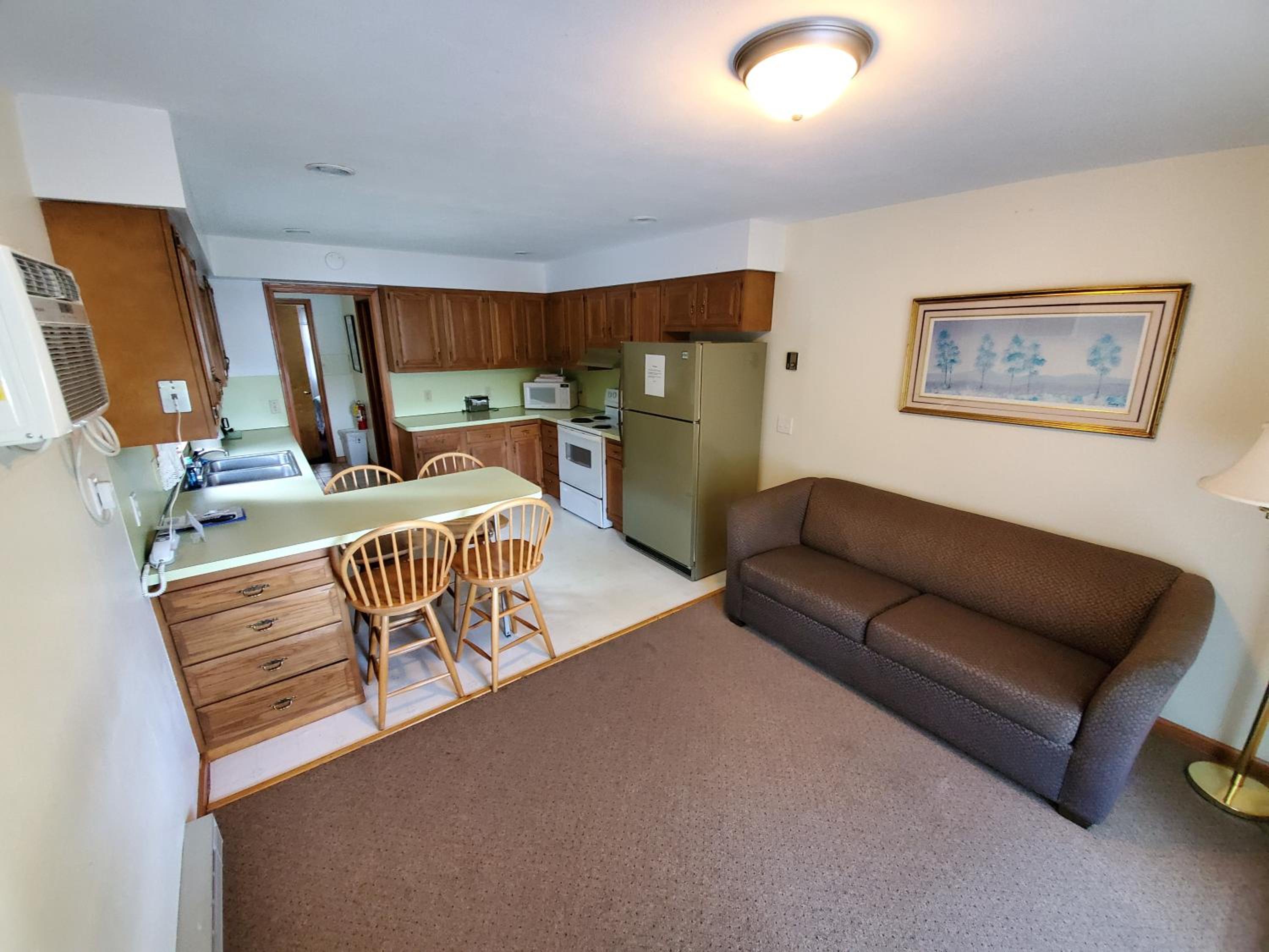 Lake View Motel