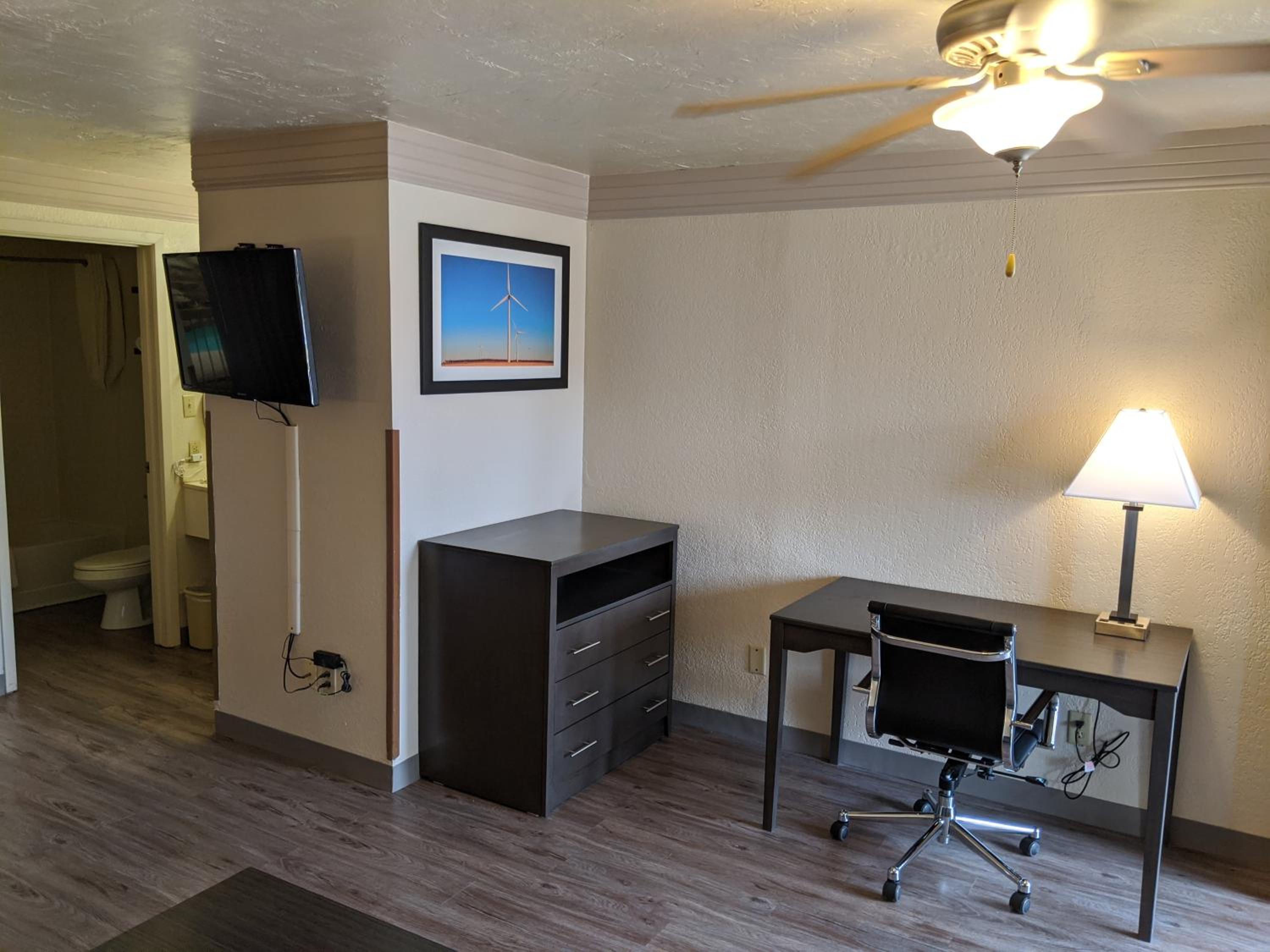 Fort Stockton Vacations - Atrium Inn - Property Image 5