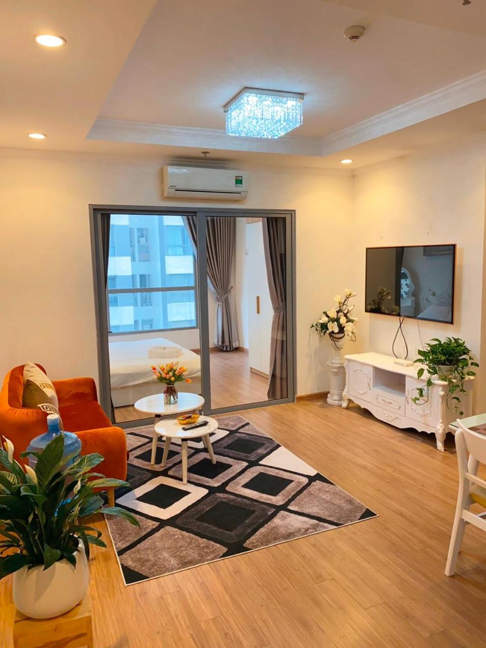 BOM HOMES- Vinhomes Times City- Service Apartment