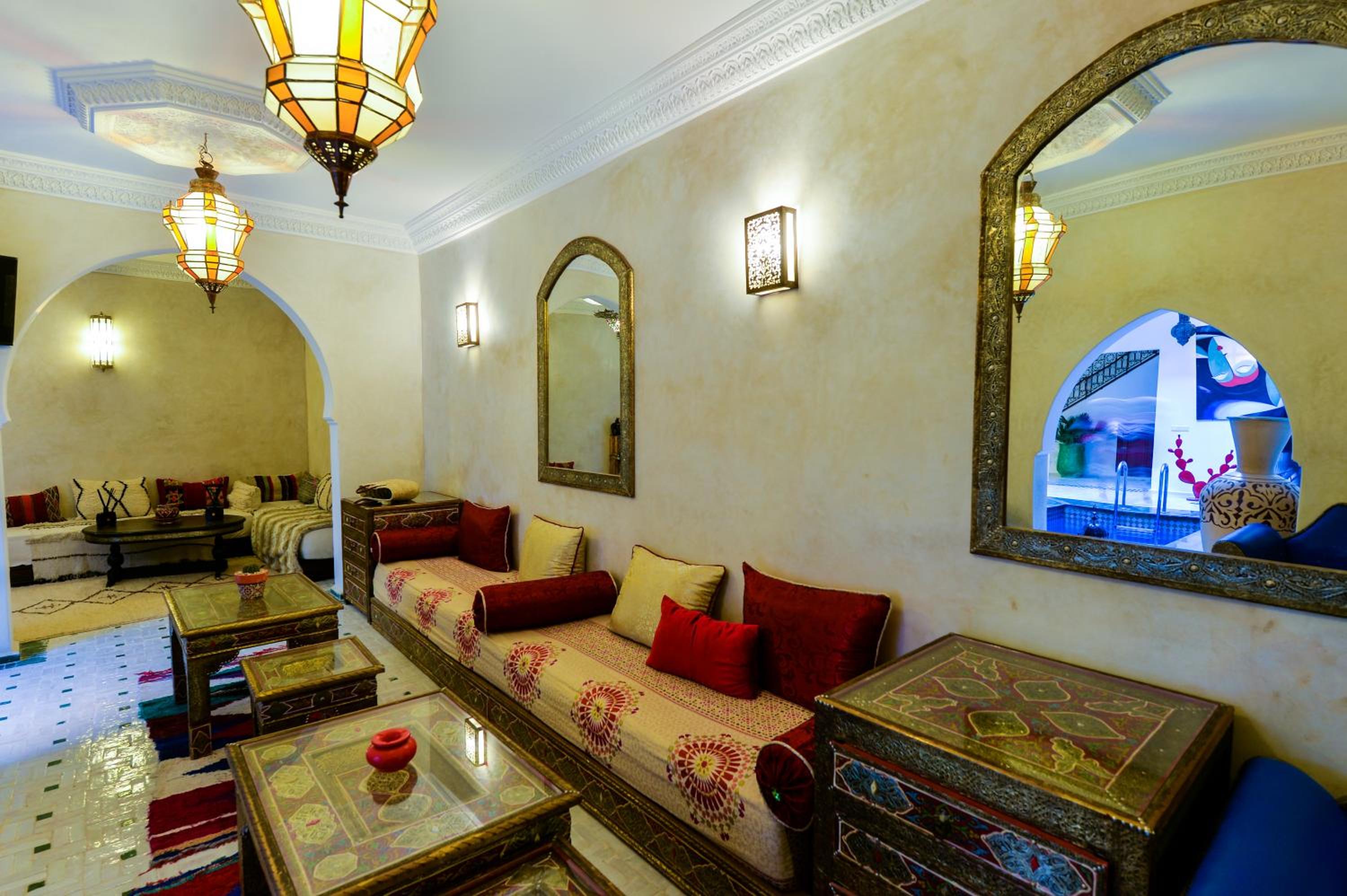 lounge
