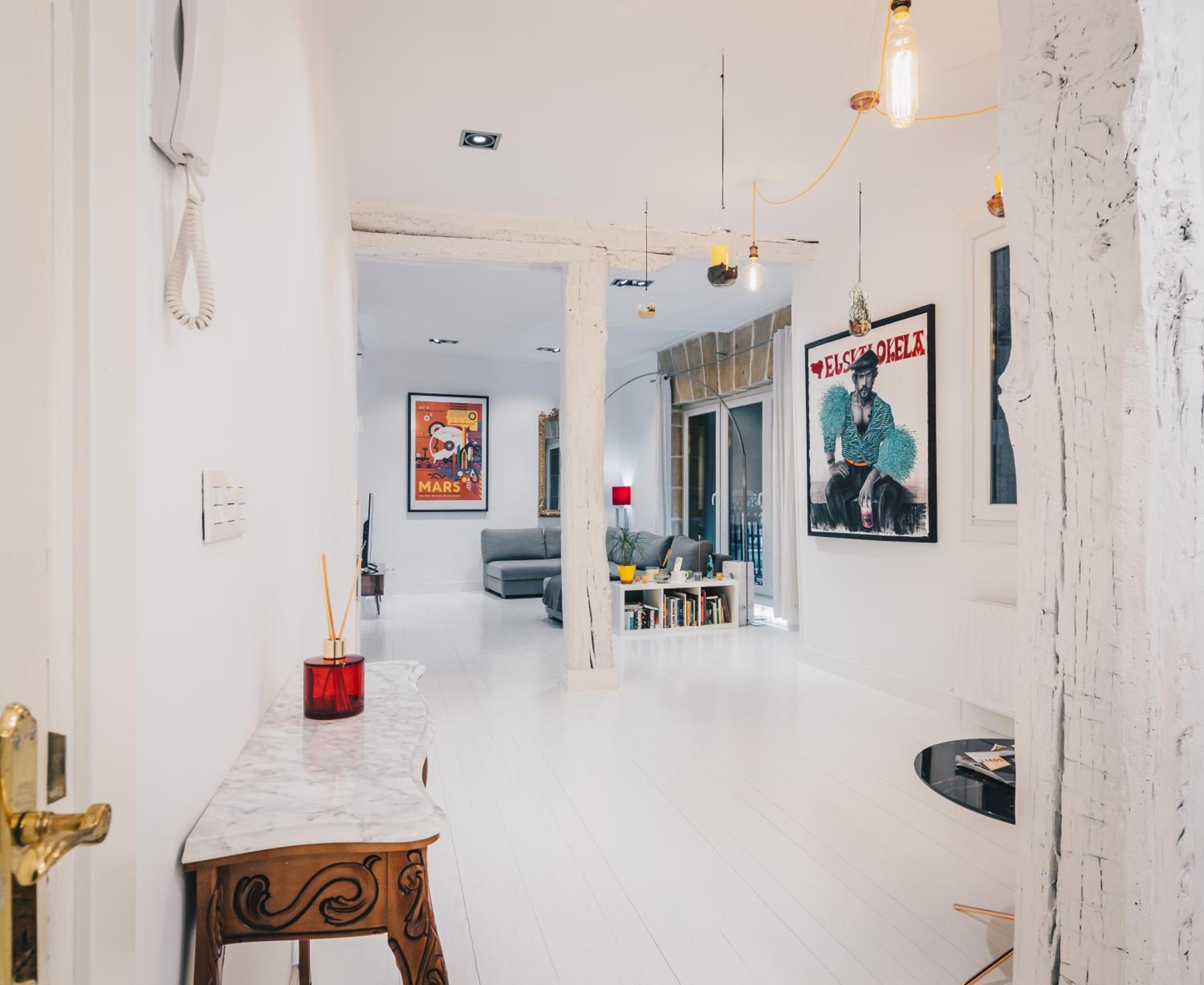 Plaza Nueva apartment by People Rentals