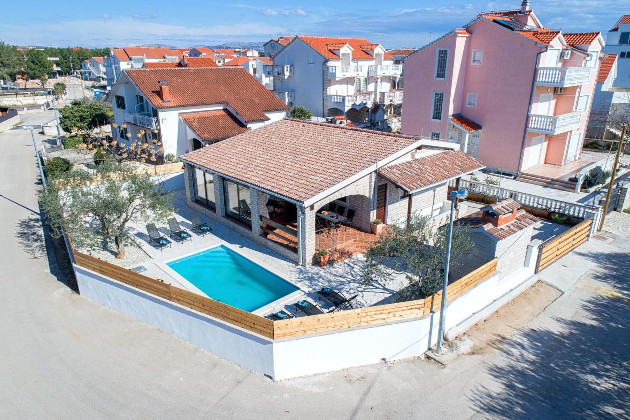 Hotel Villa Mia - Image 1