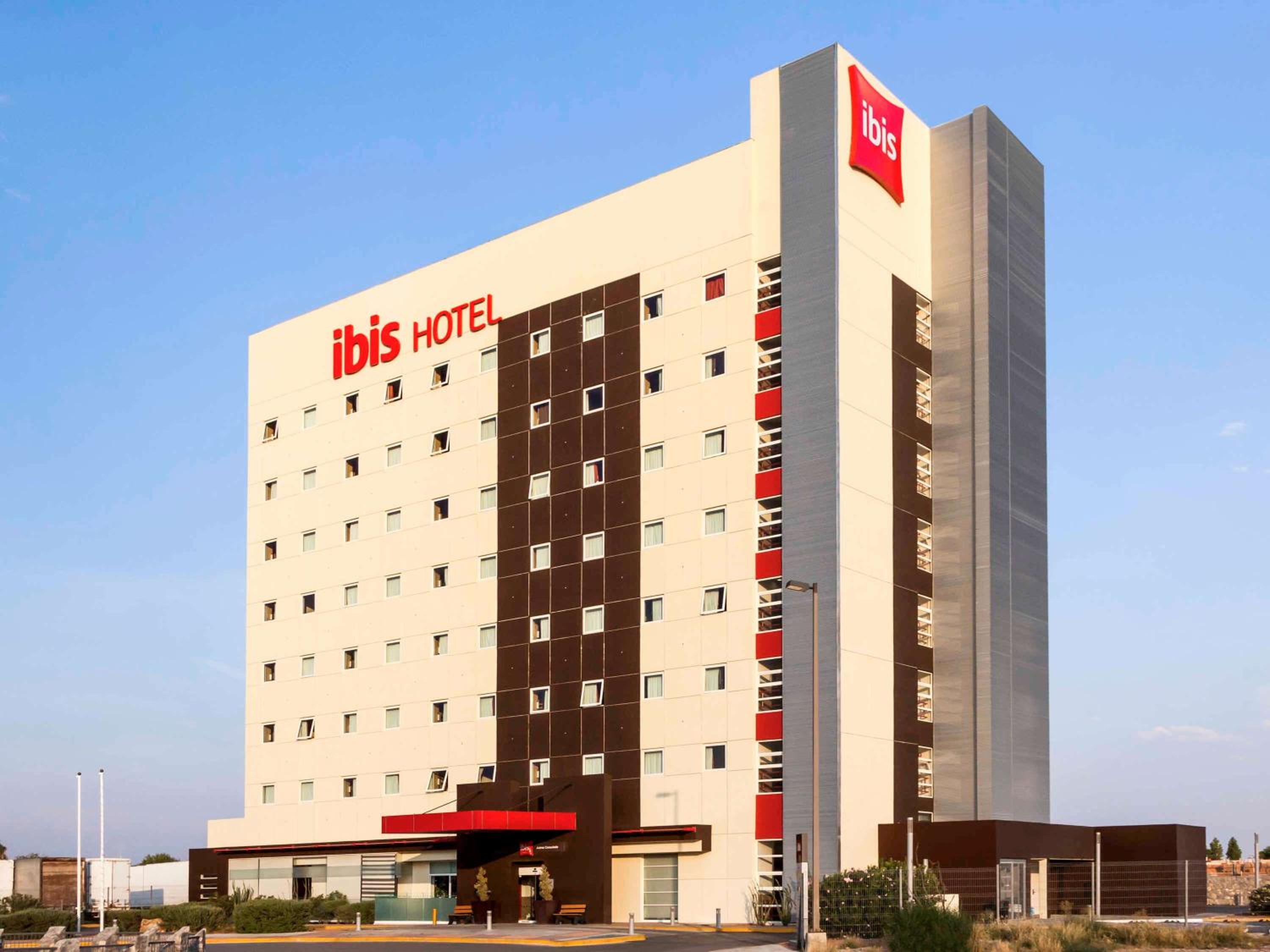 Hotel Ibis Juarez Consulado - Image 1