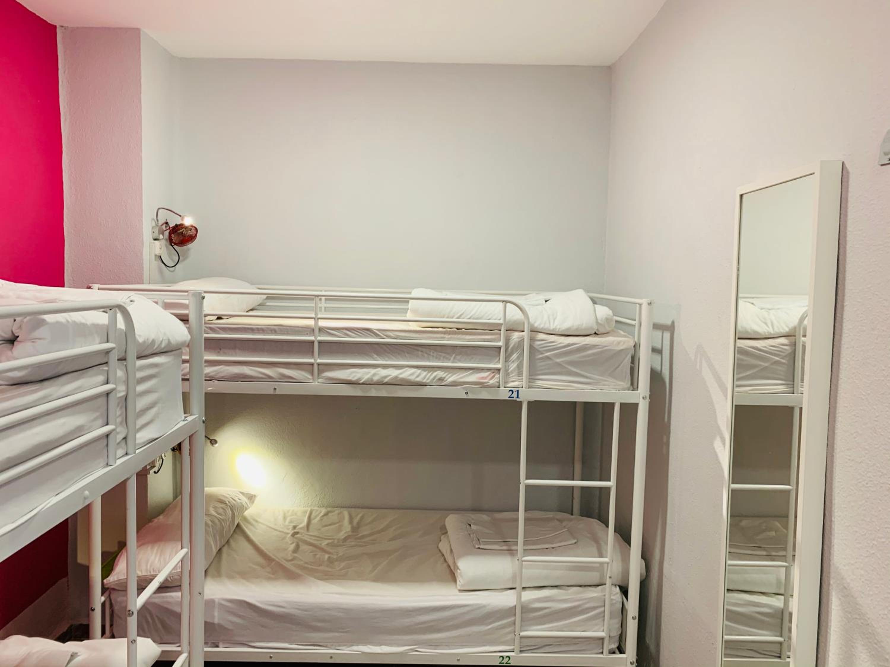 Oh! My Hostel