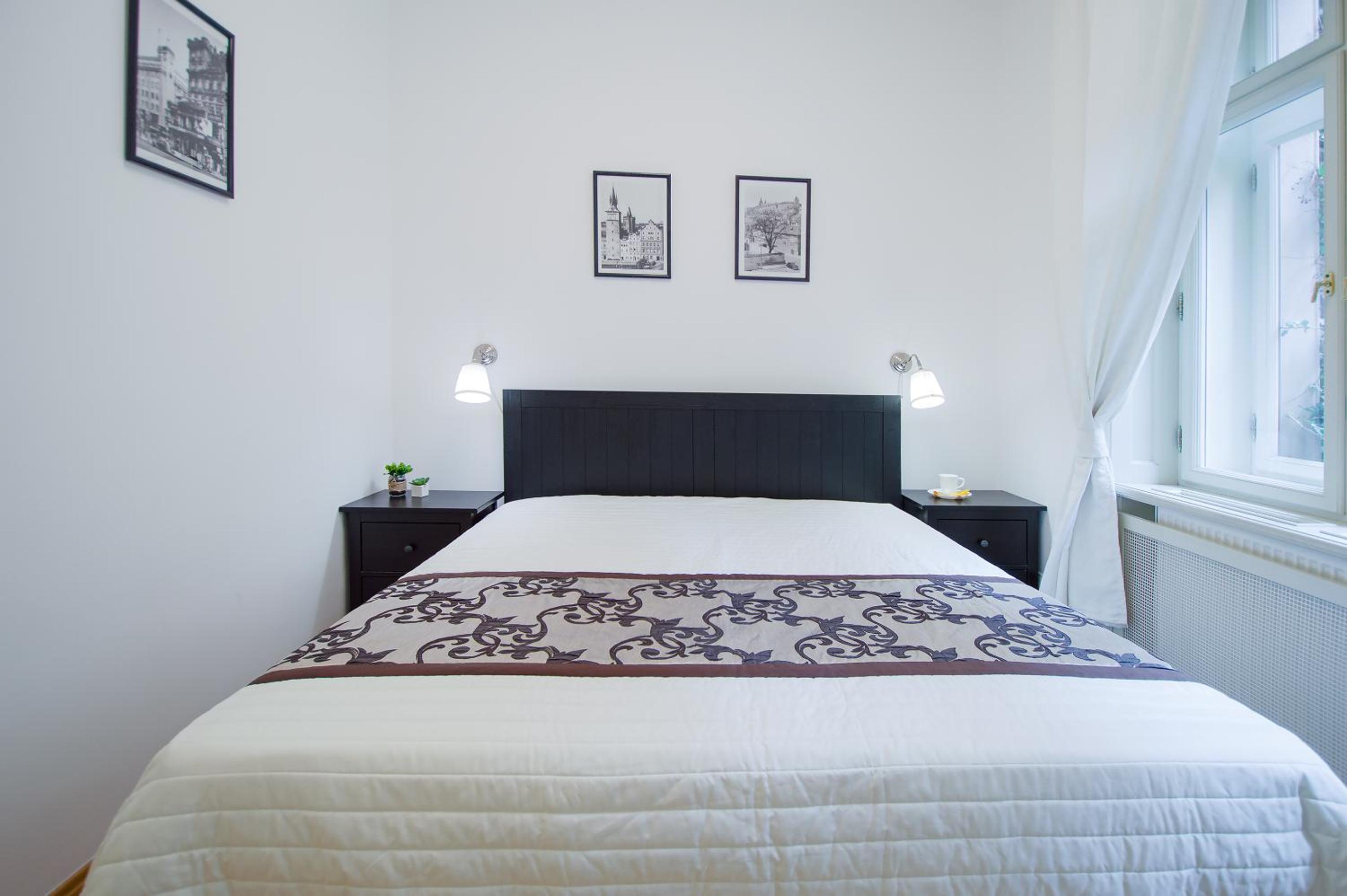 Modern Apartment Charvátova