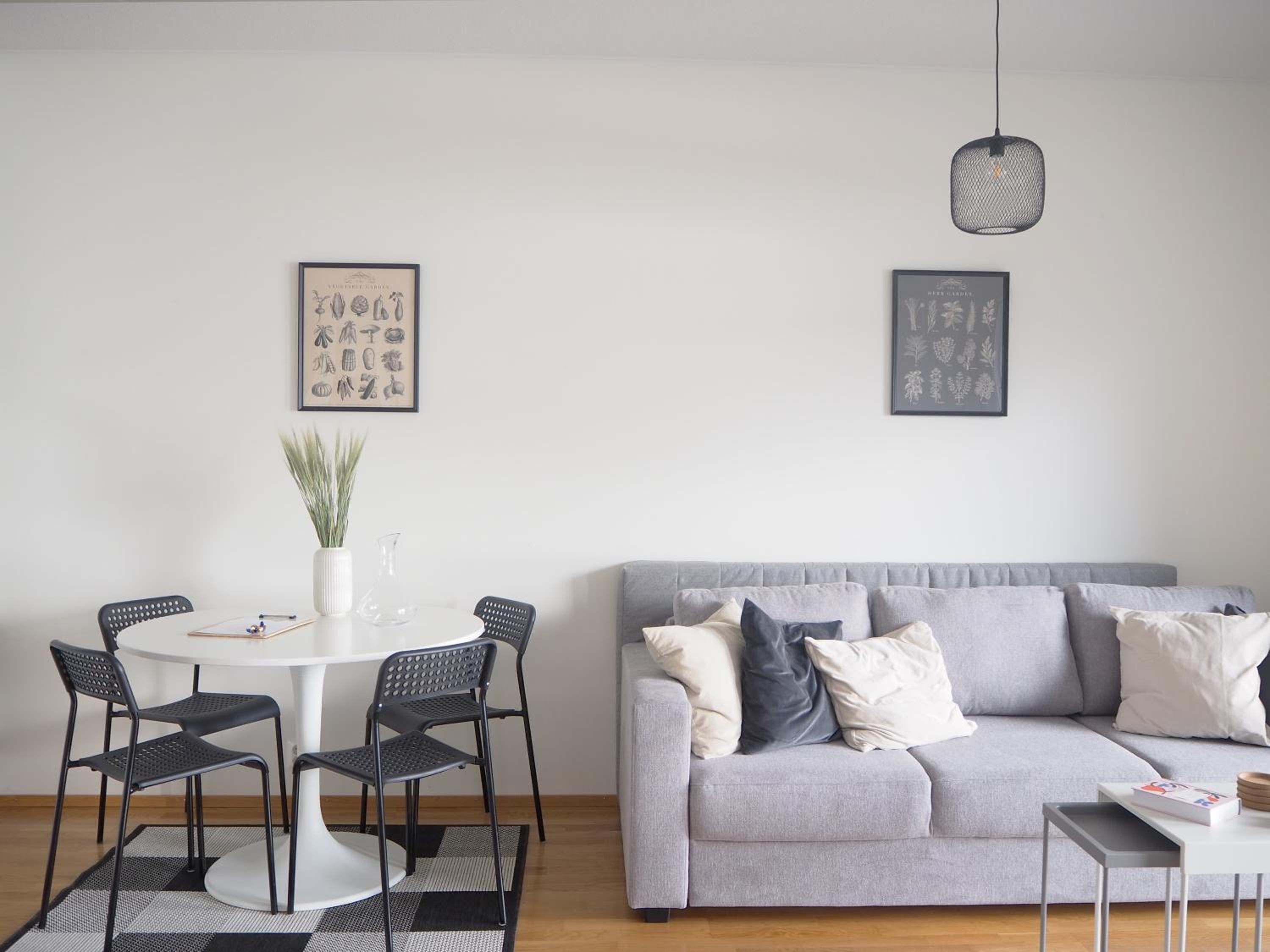 Lakeview Studio at Ratina next to Downtown view 2