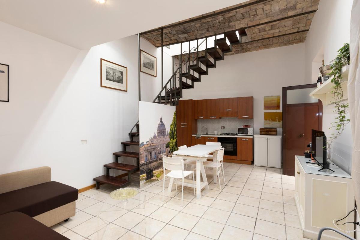 Prati Terrace Apartment photo 4