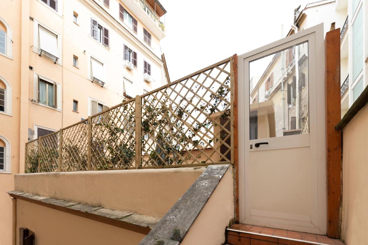 Prati Terrace Apartment photo 5