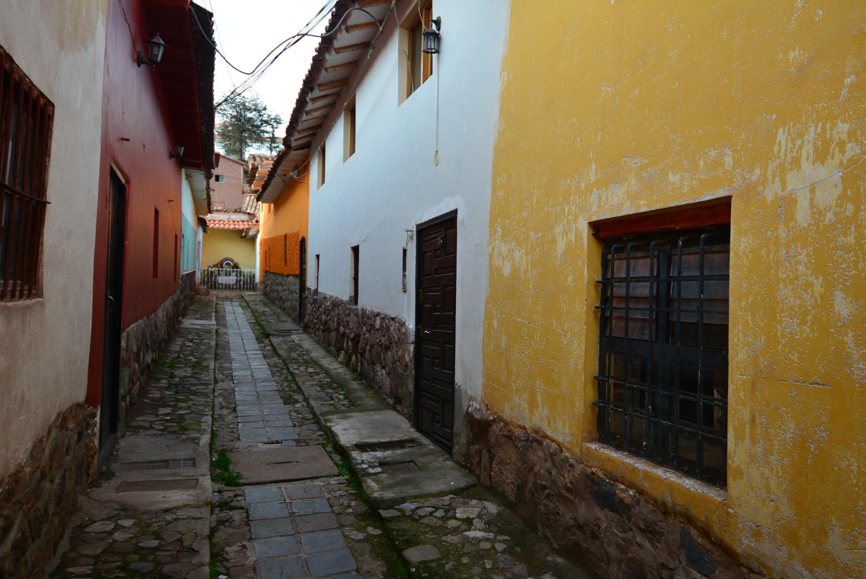 Cusco Centro Histórico Dept. Ruth view 4