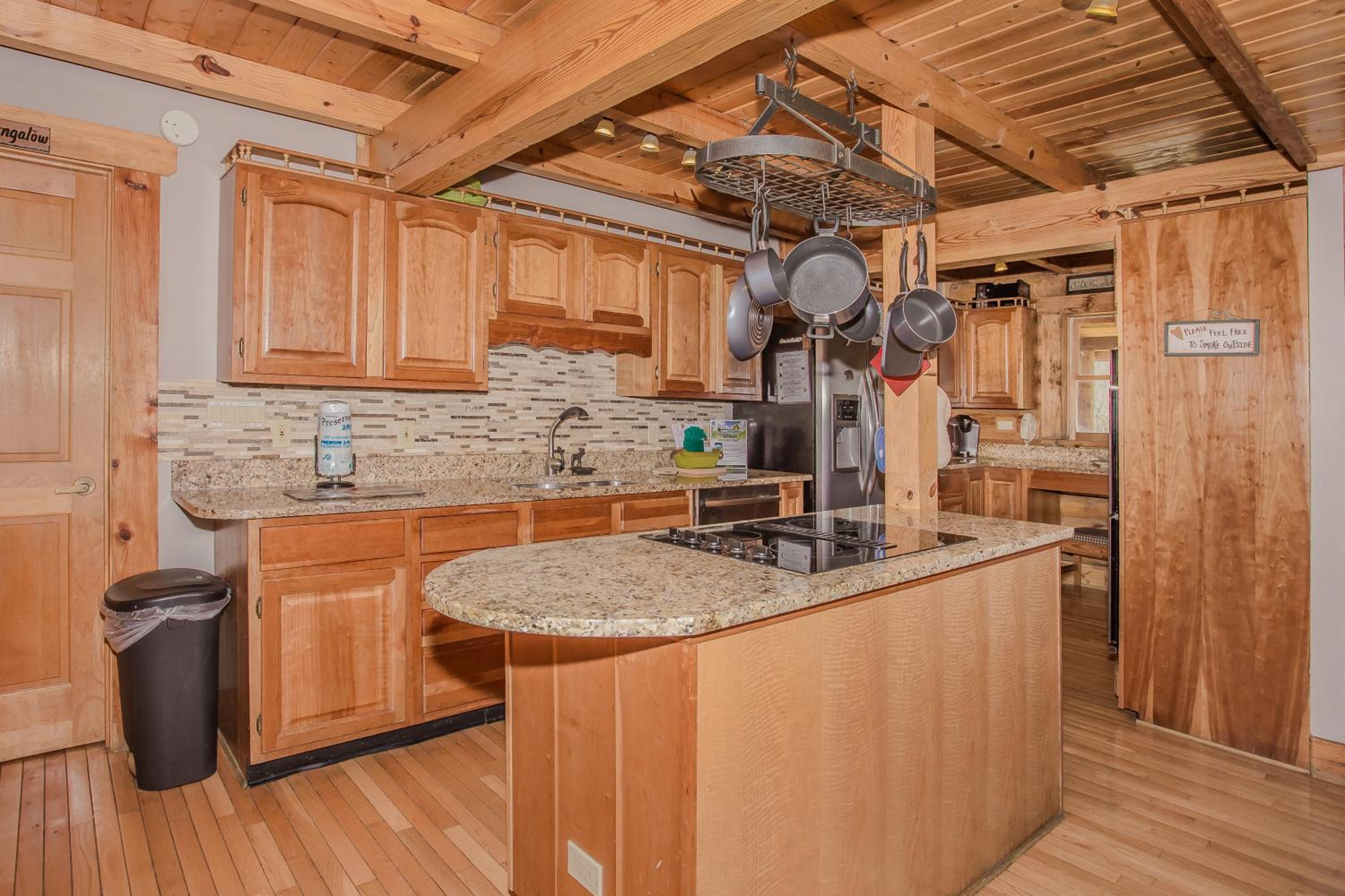 Smoky Bear Lodge with Guest House, Hot Tub, 560 FREE tickets each paid day!!! view 5