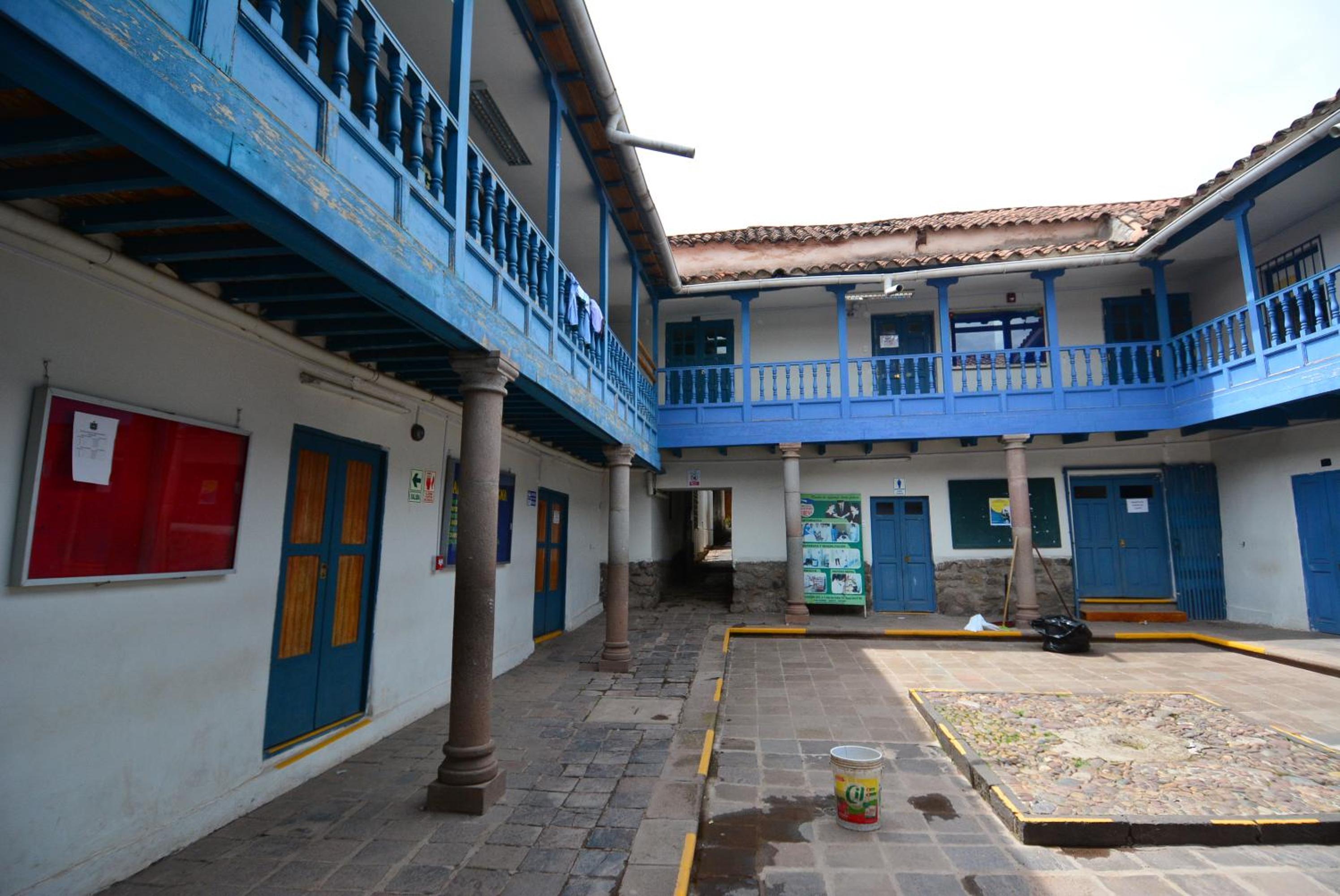 Cusco Centro Histórico Dept. Ruth view 5