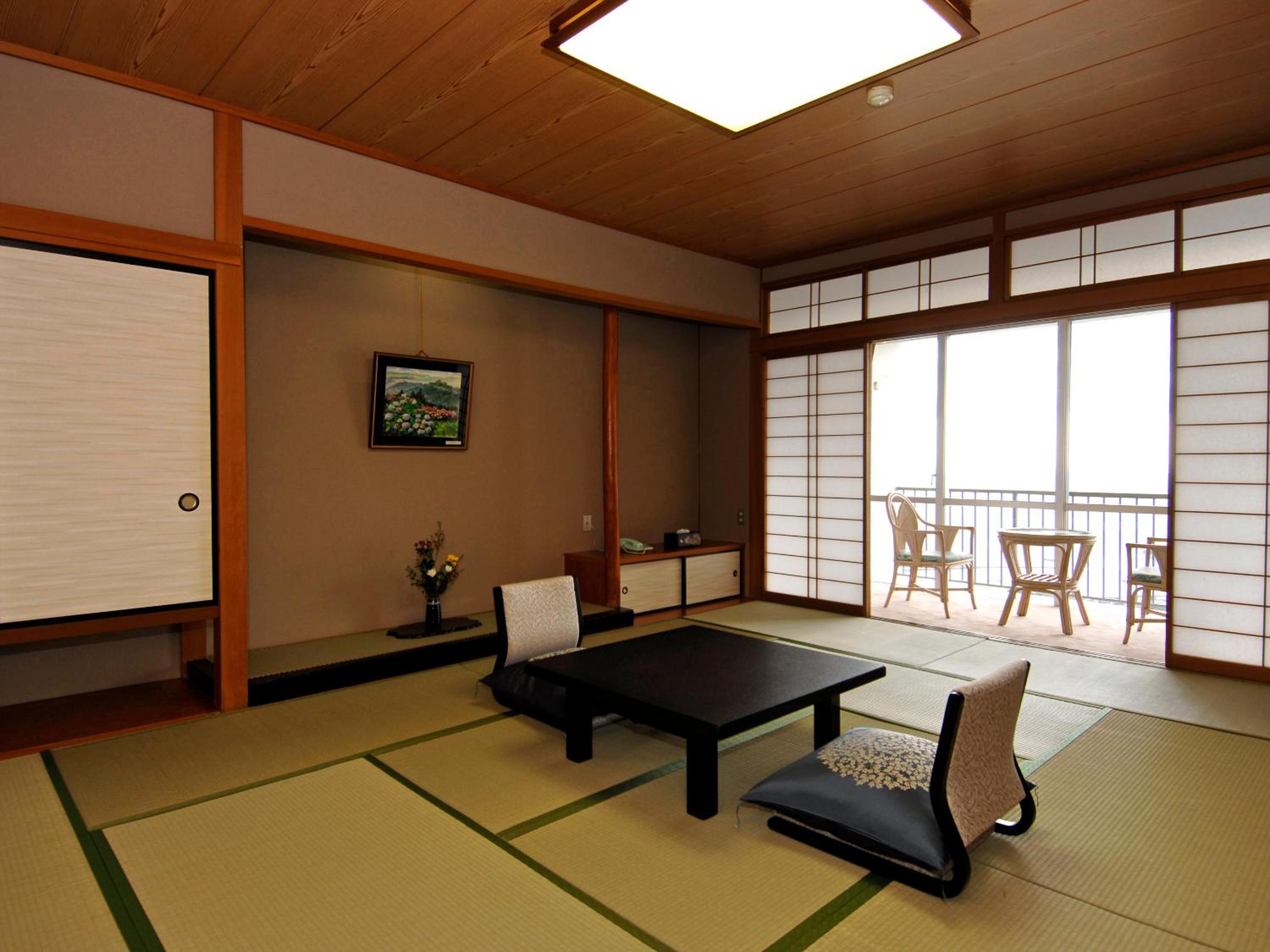 Gamagori Onsenkyo Mikawa Bay Hills Hotel