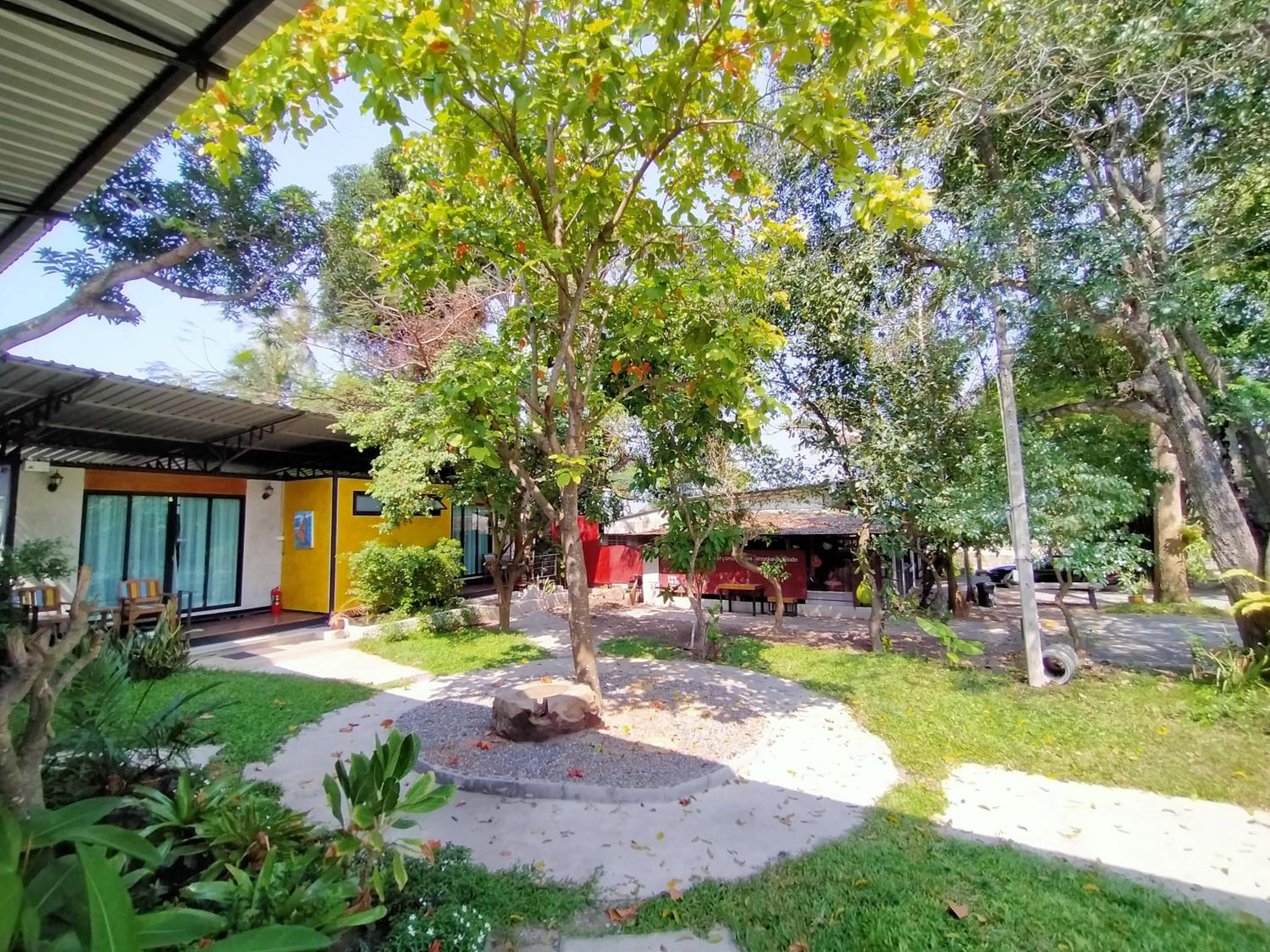 Photo 17