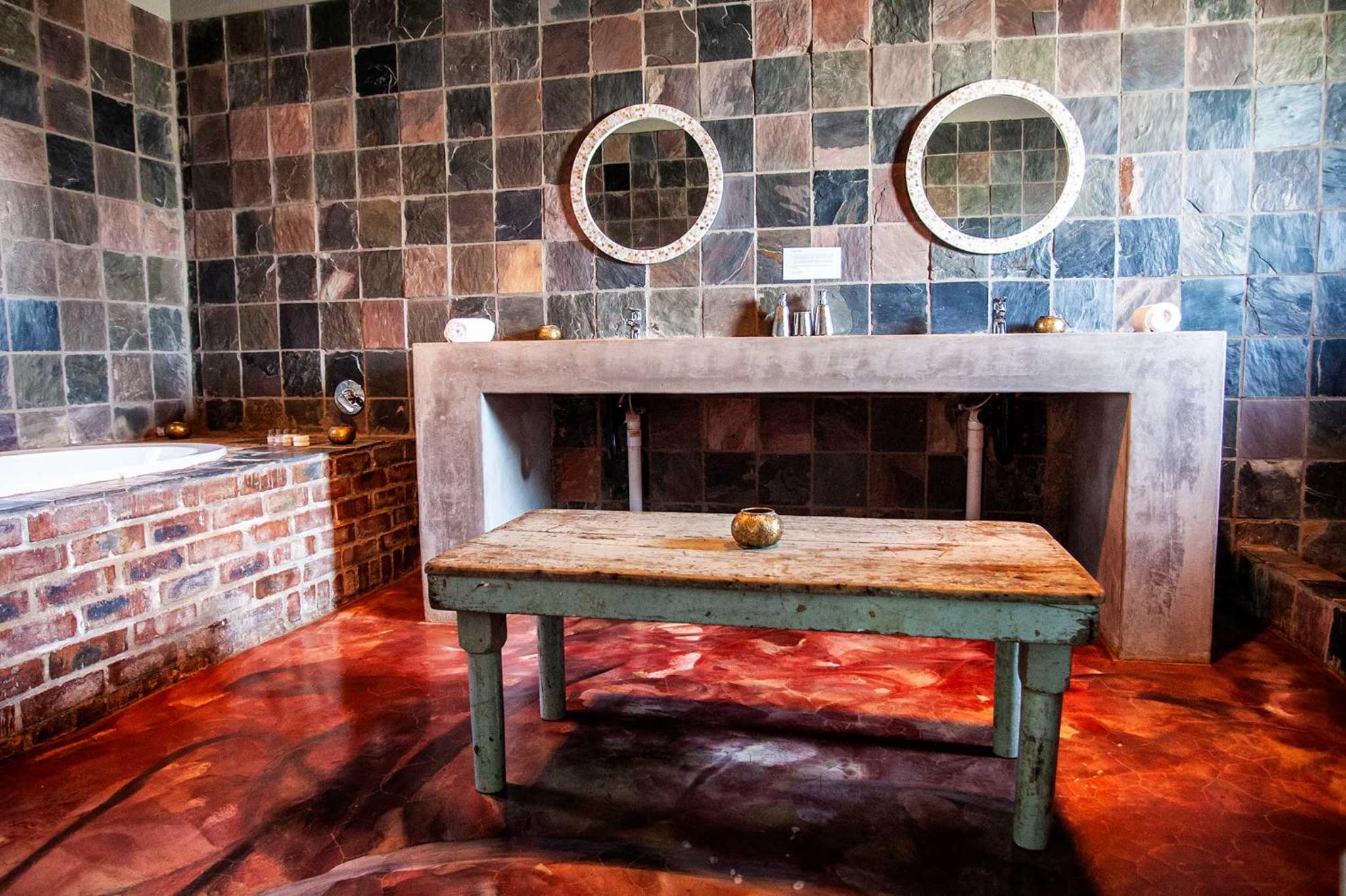 Rustique Boutique Hotel