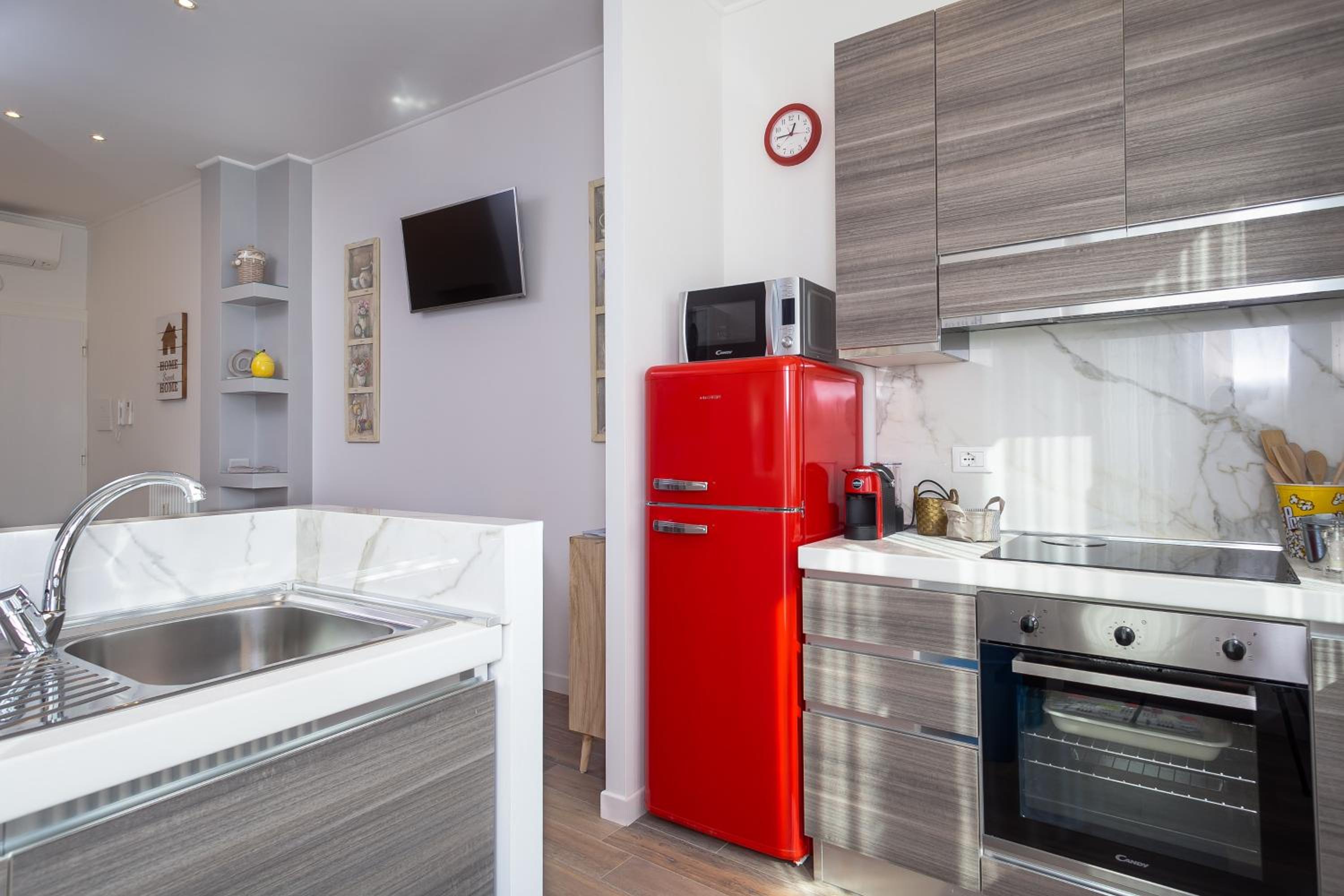 Many Days Apartments