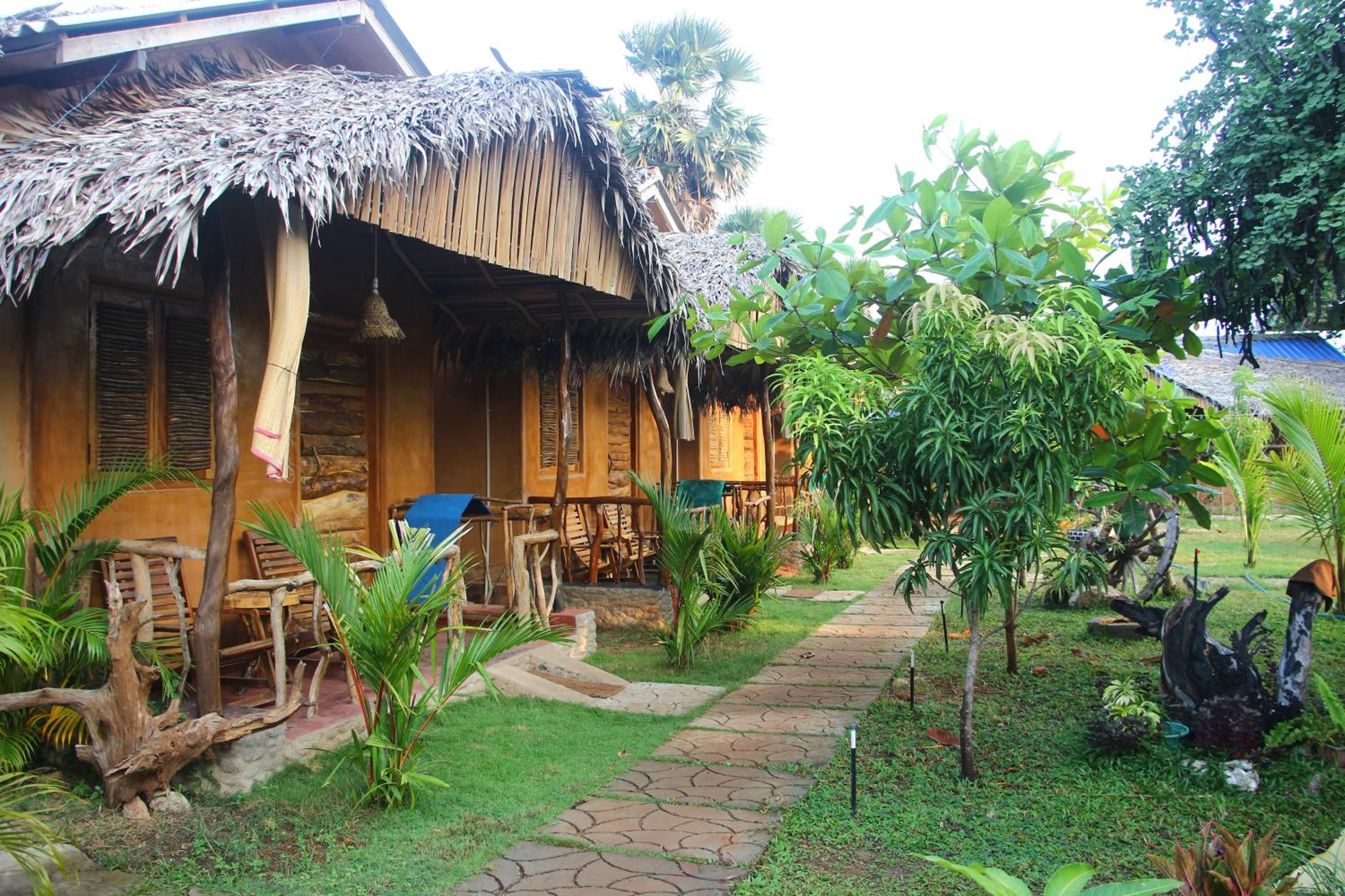 Nature Beach Huts view 3
