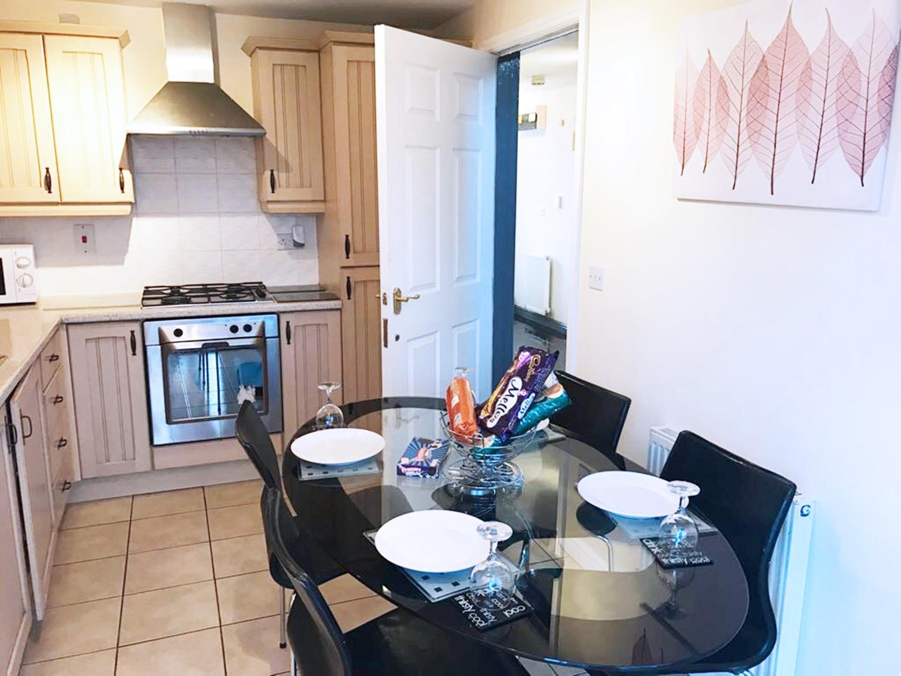 My-Places Abbotsfield Court Townhouse 4