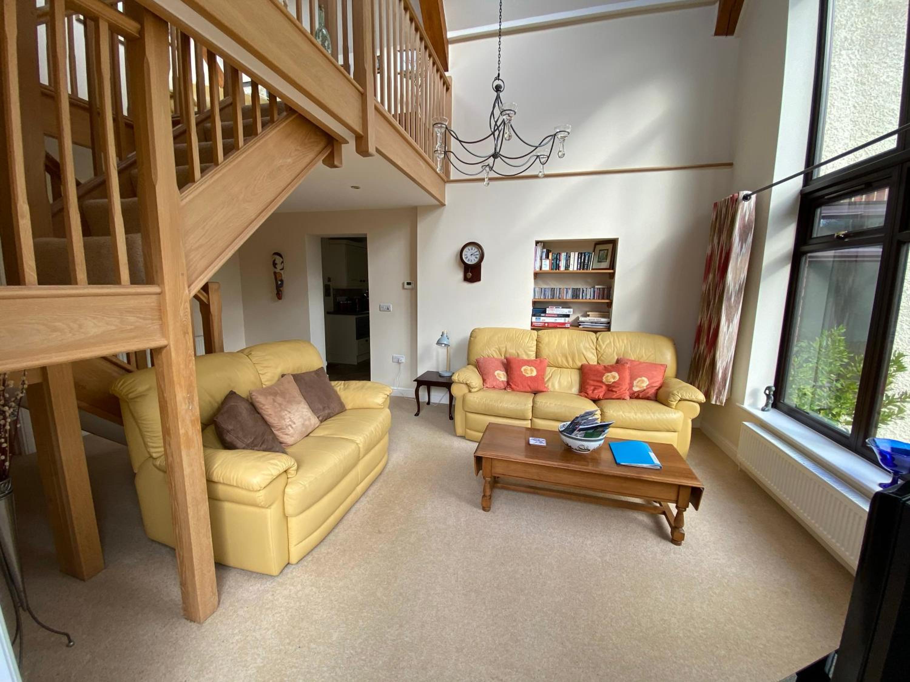 The Stable - 2 bed annexe, near Longleat view 3