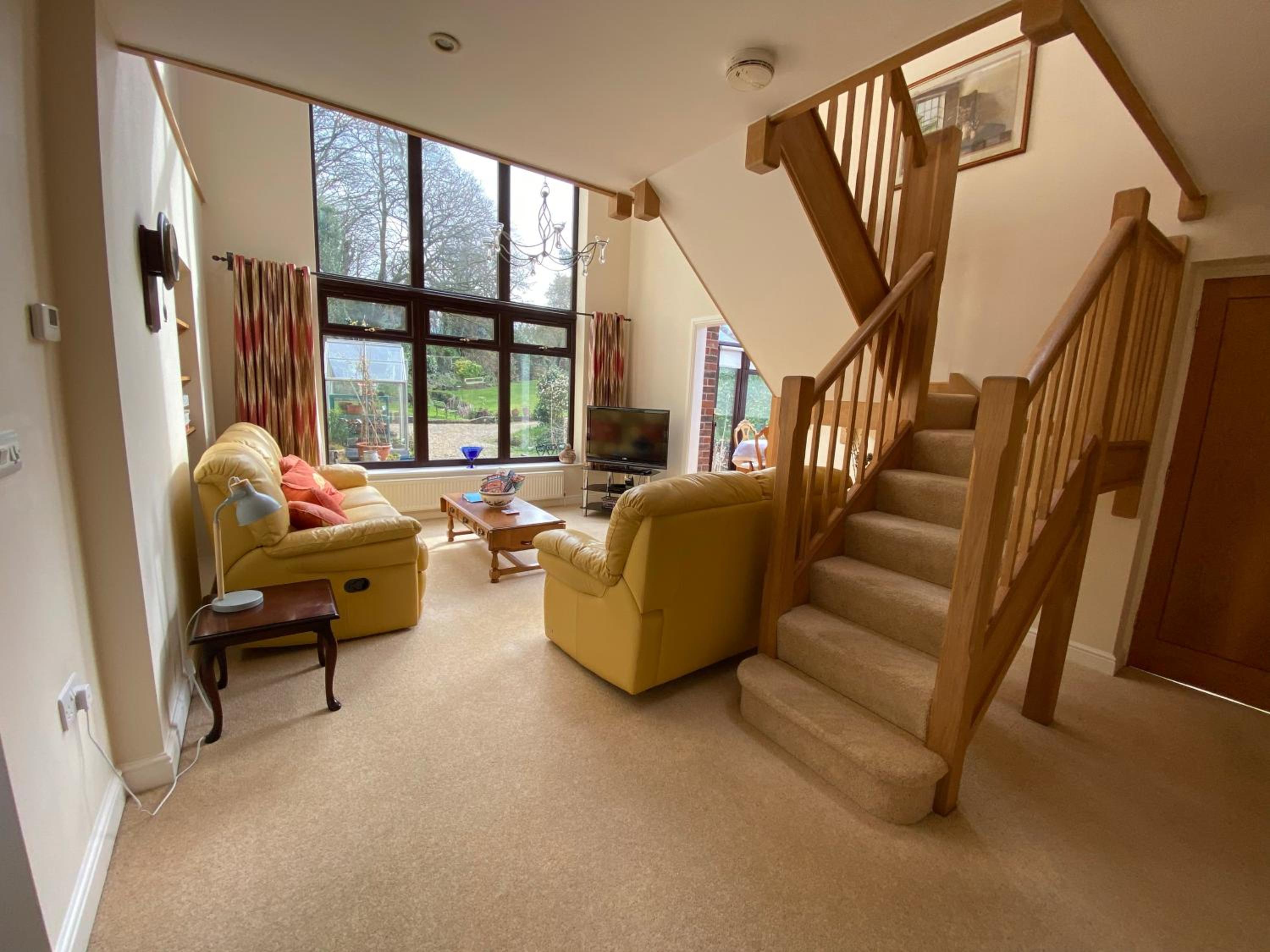 The Stable - 2 bed annexe, near Longleat view 4